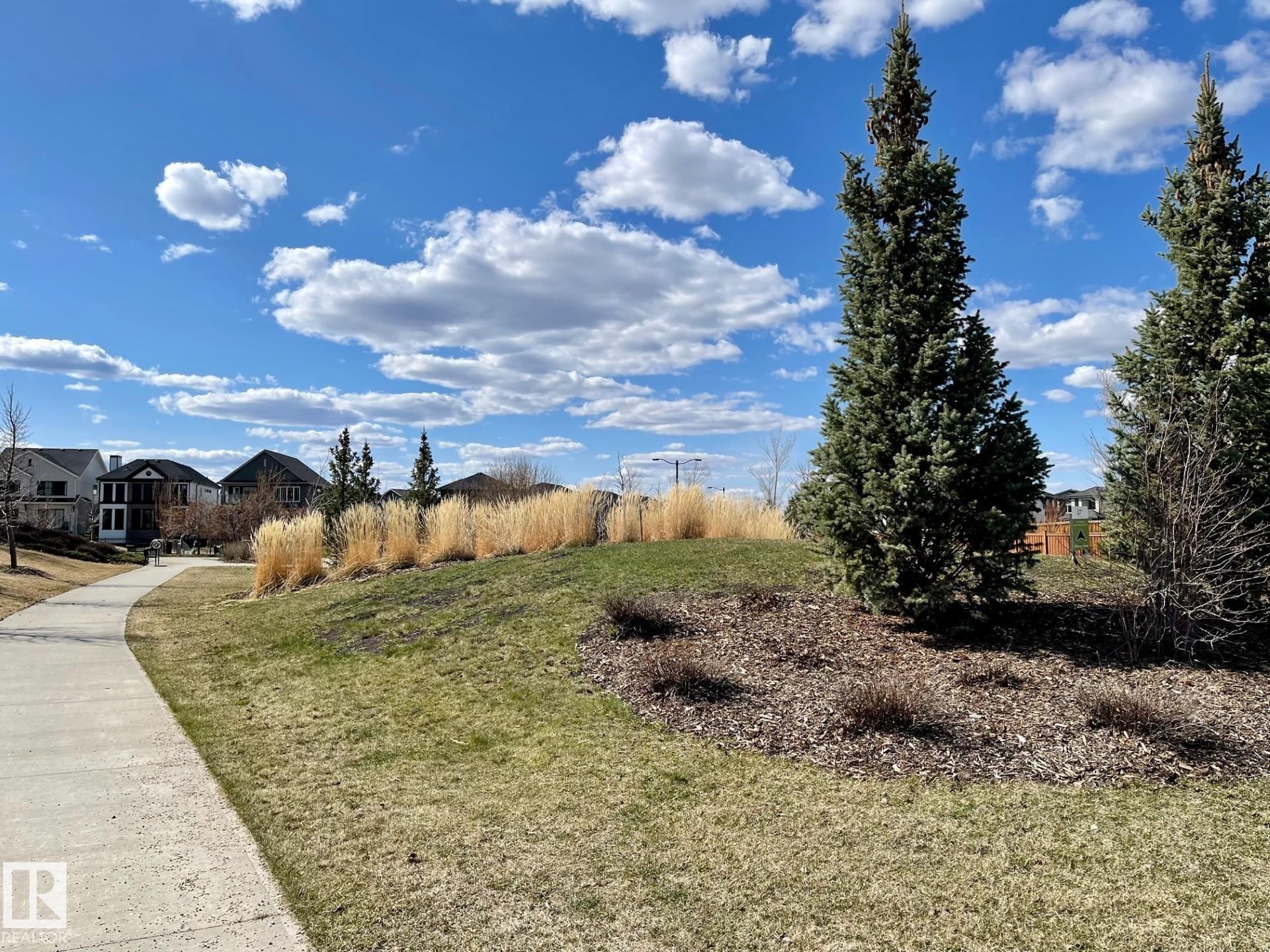 1311 Hainstock Way, Edmonton, AB - Outdoor With View