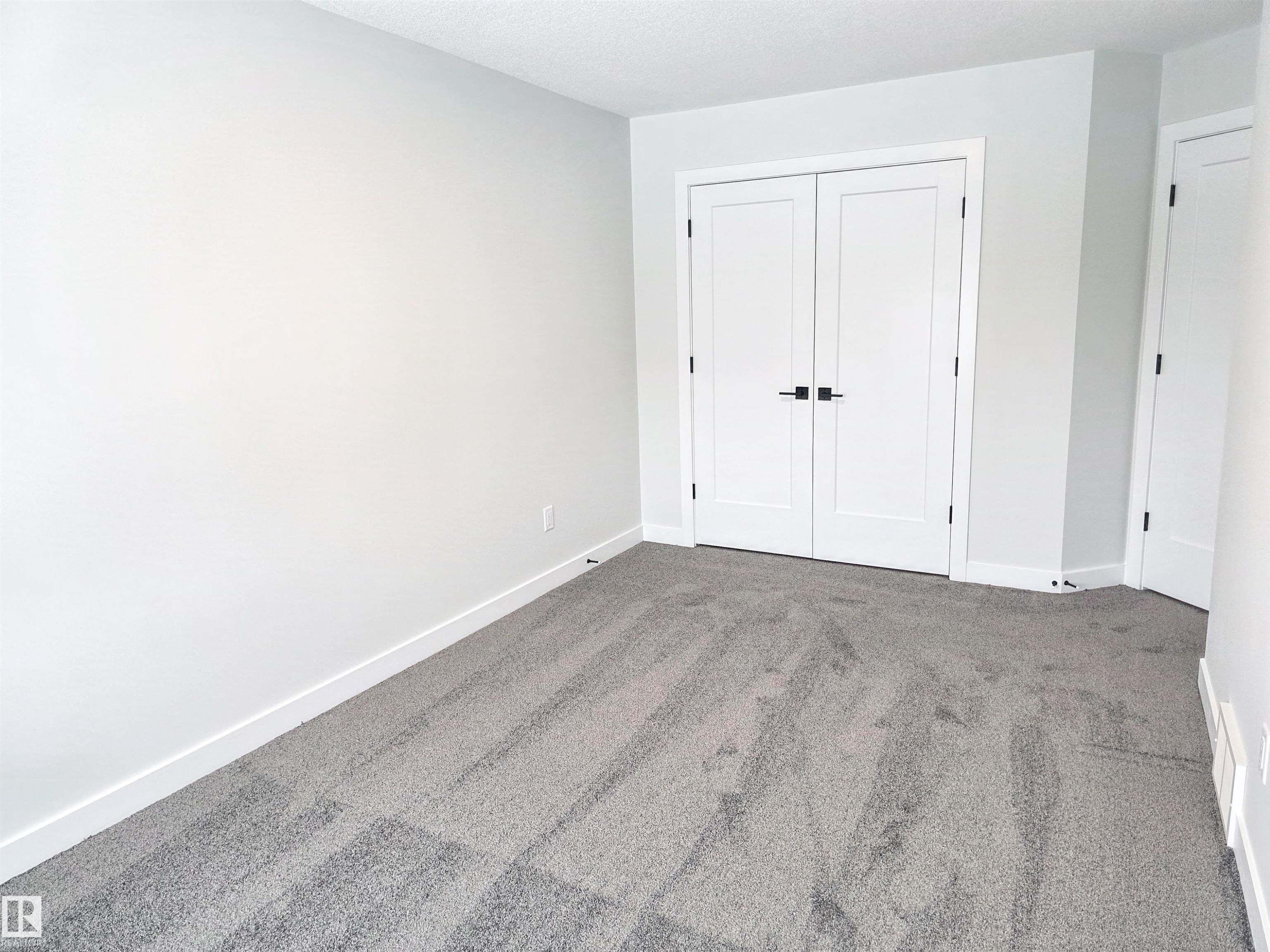 219 Ravine Drive, Devon, AB - Indoor Photo Showing Other Room