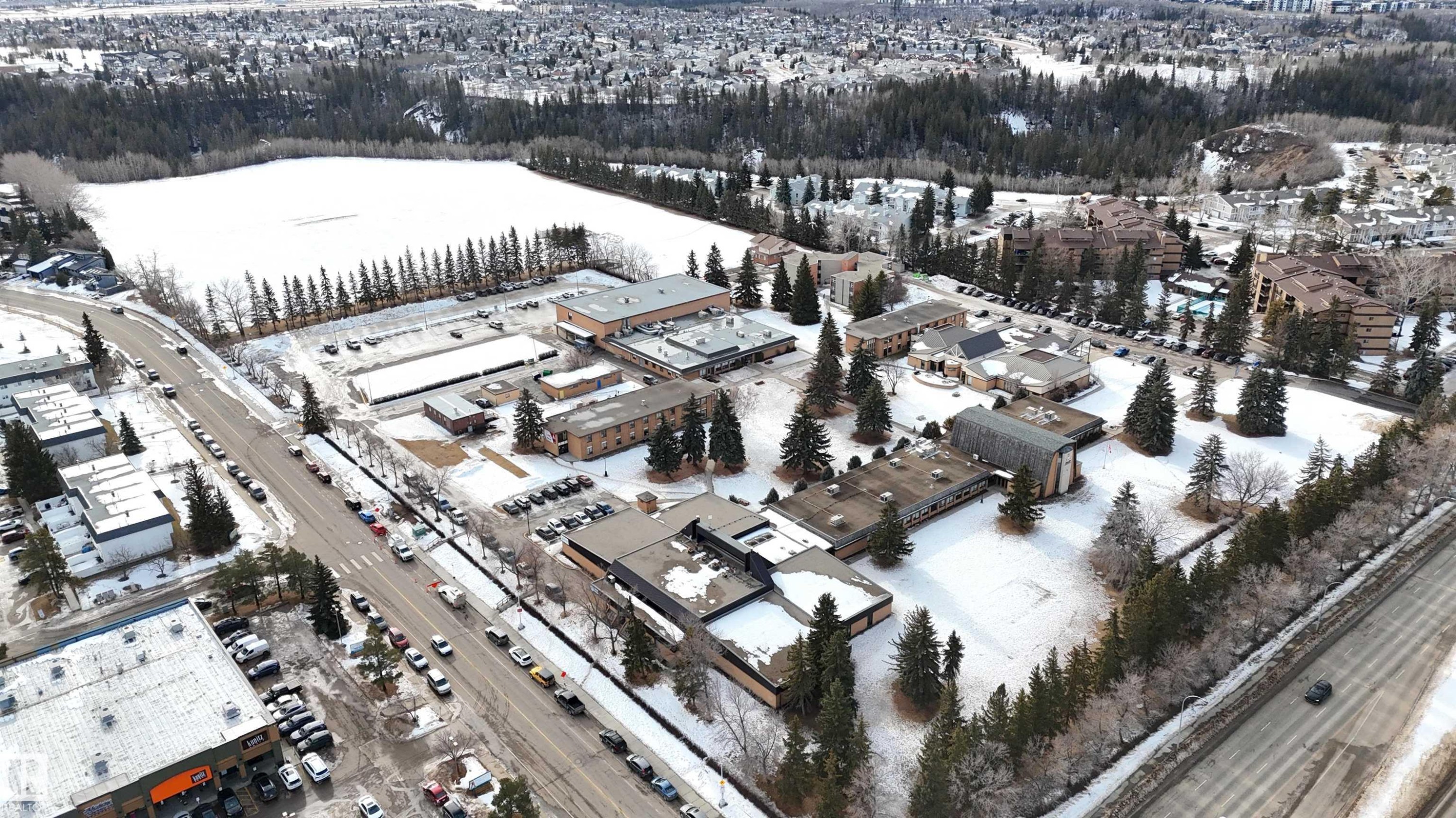View of snowy aerial view - 11357 22 Avenue, Edmonton, AB - Outdoor With View