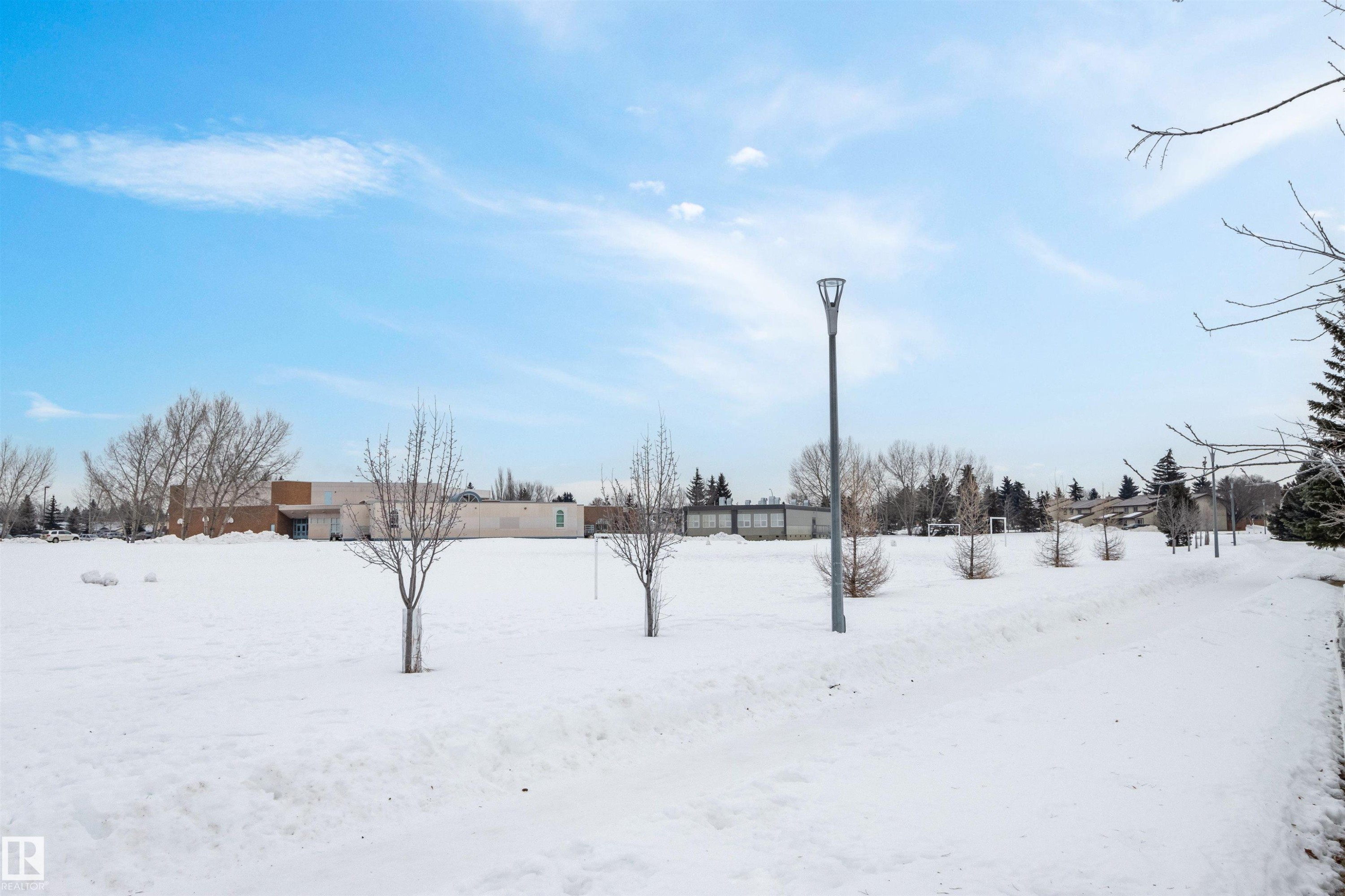 4024 28 Avenue, Edmonton, AB - Outdoor With View