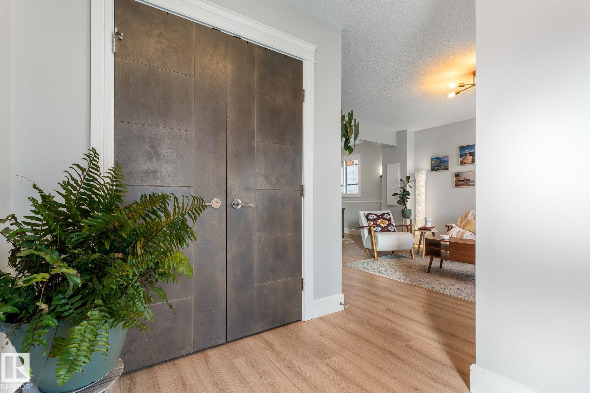 89 Hewitt Circle, Spruce Grove, AB - Indoor Photo Showing Other Room