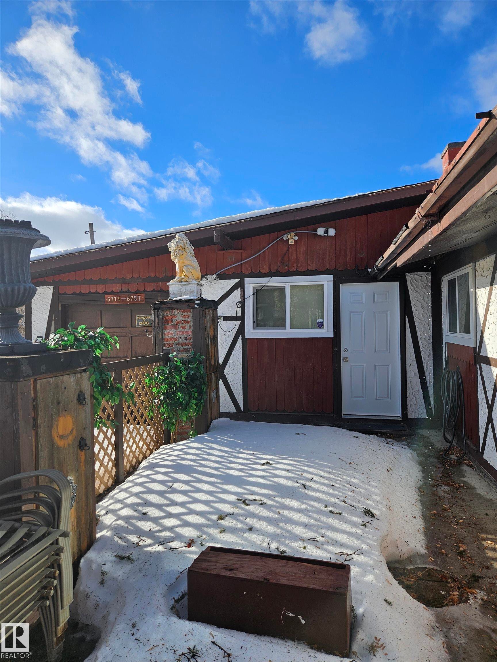 View of patio - 5314 57 Street, Cold Lake, AB - Outdoor