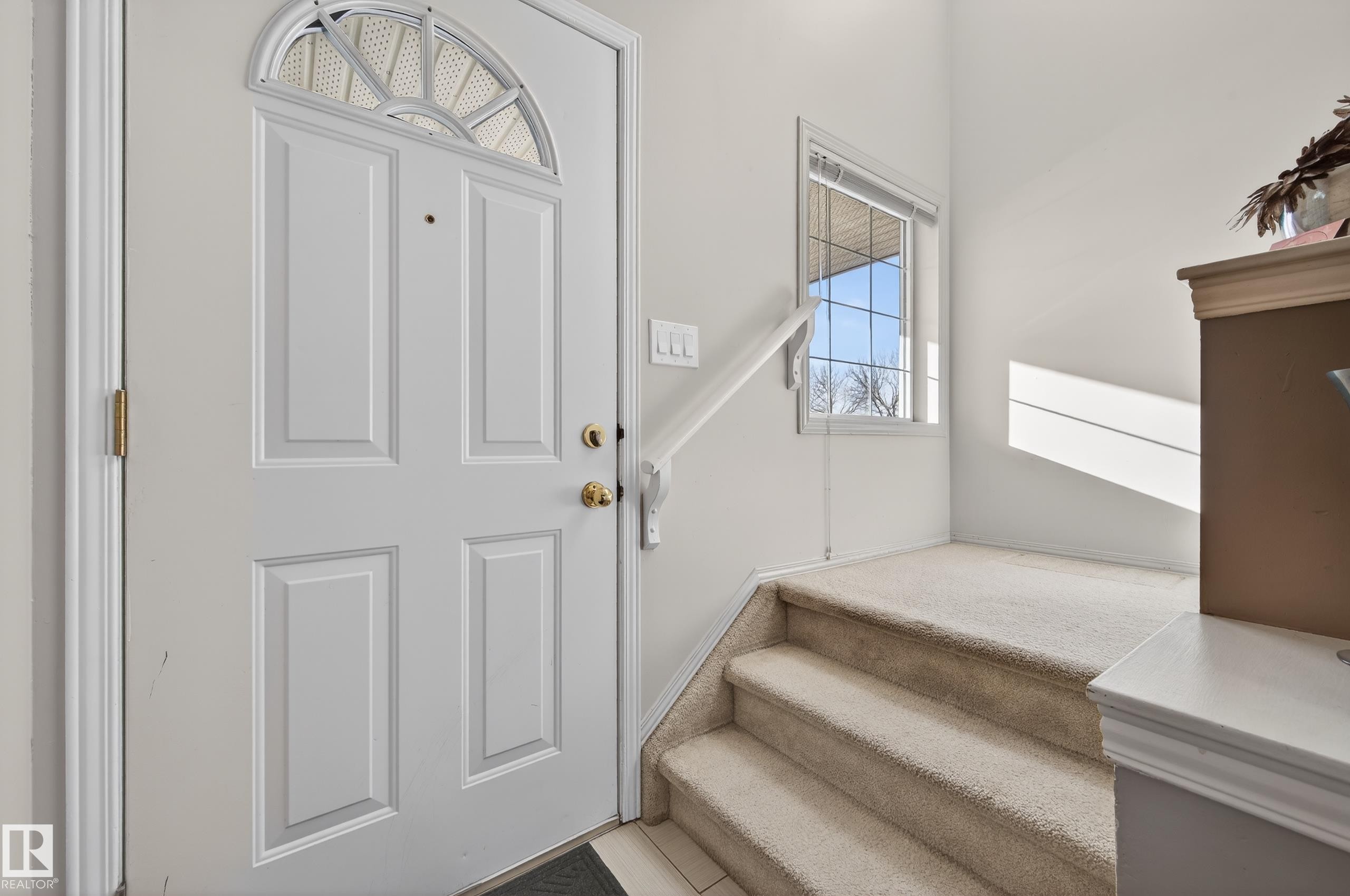 6840 159A Avenue, Edmonton, AB - Indoor Photo Showing Other Room