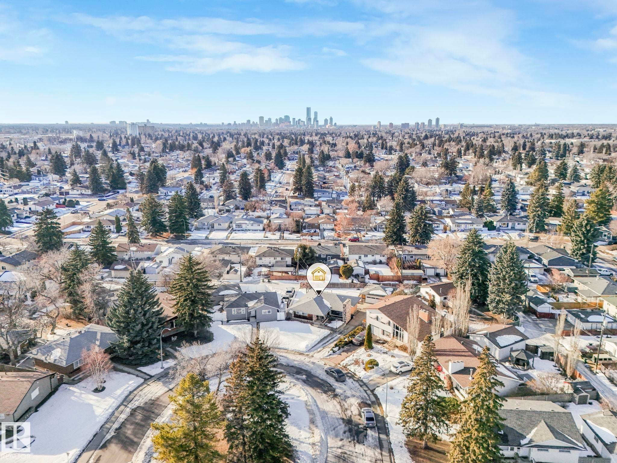 Drone / aerial view of city skyline - 10324 42 Street, Edmonton, AB - Outdoor With View