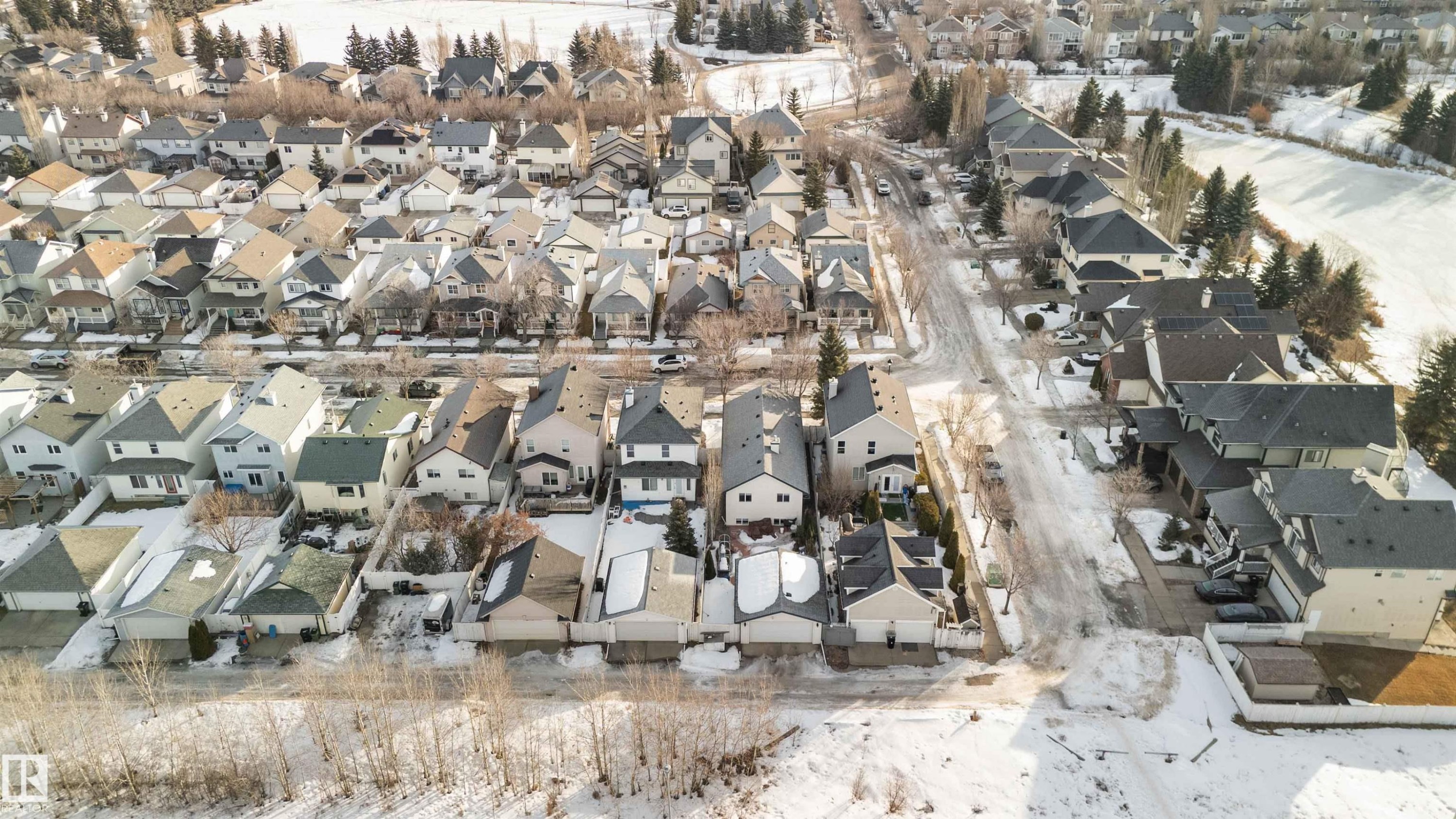 Aerial perspective of suburban area - 1706 Turvey Bend, Edmonton, AB - Outdoor With View