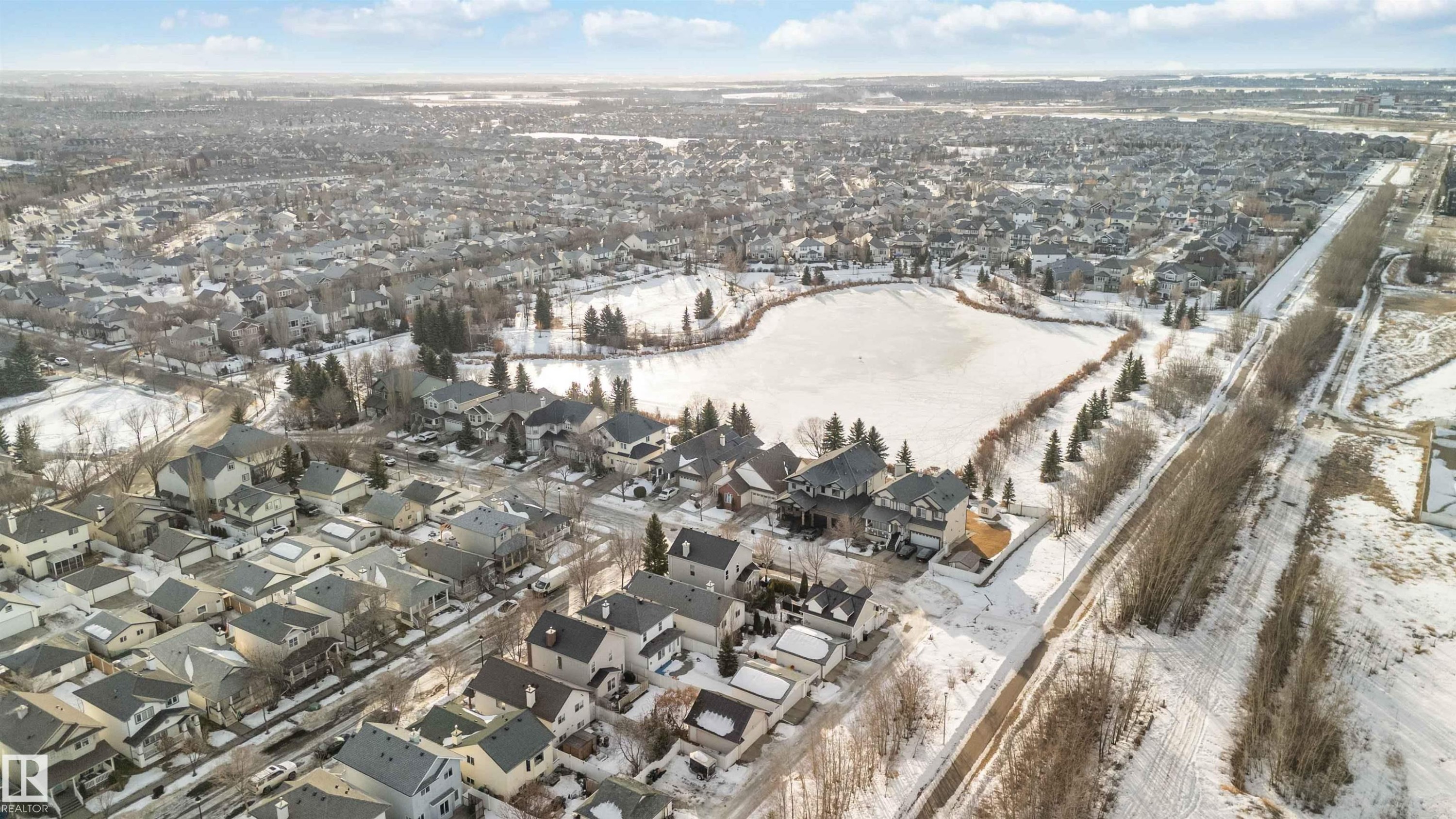Snowy aerial view with a residential view - 1706 Turvey Bend, Edmonton, AB - Outdoor With View