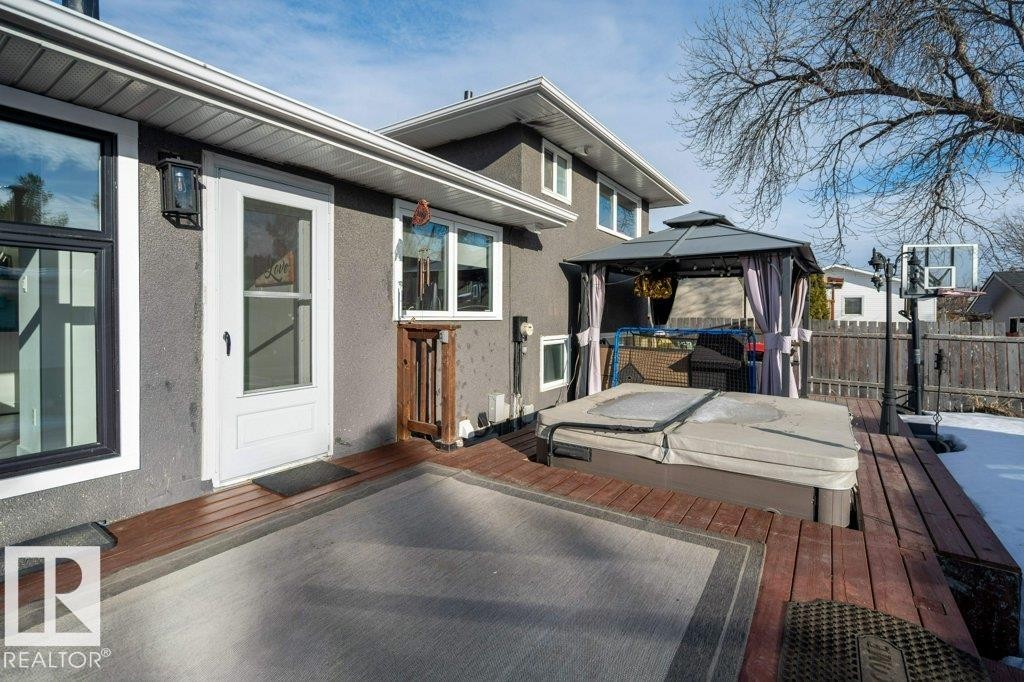 7611 141 Avenue Nw, Edmonton, AB - Outdoor With Deck Patio Veranda