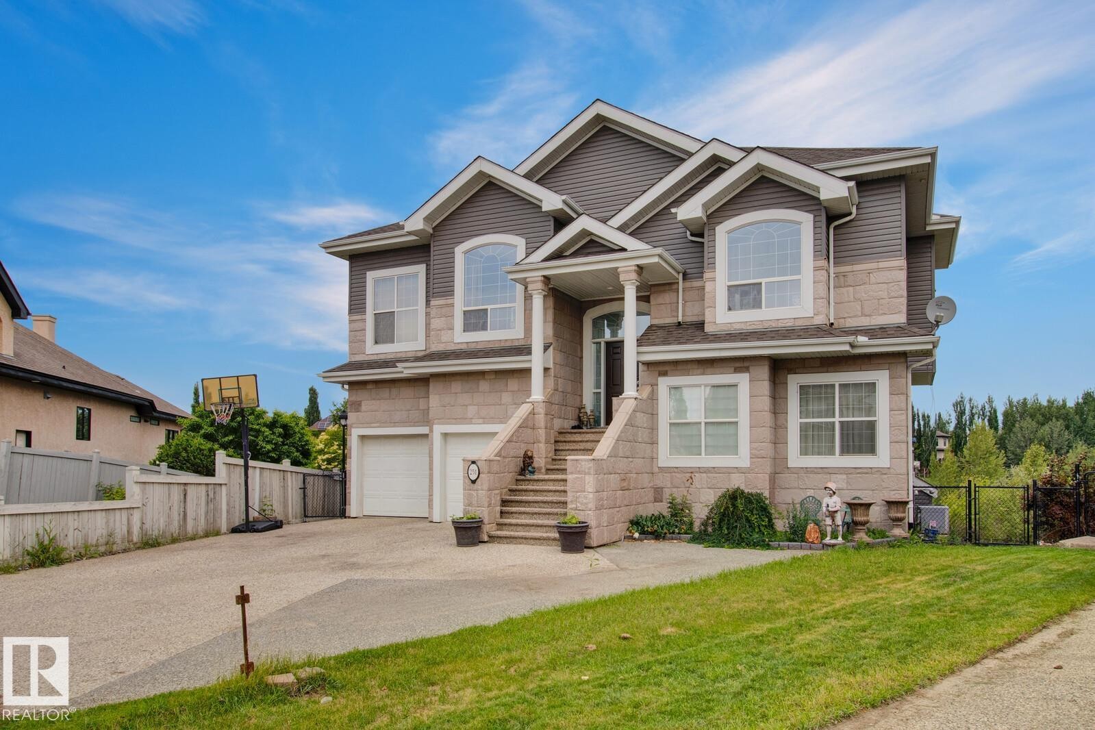 251 Galland Close, Edmonton, AB - Outdoor With Facade