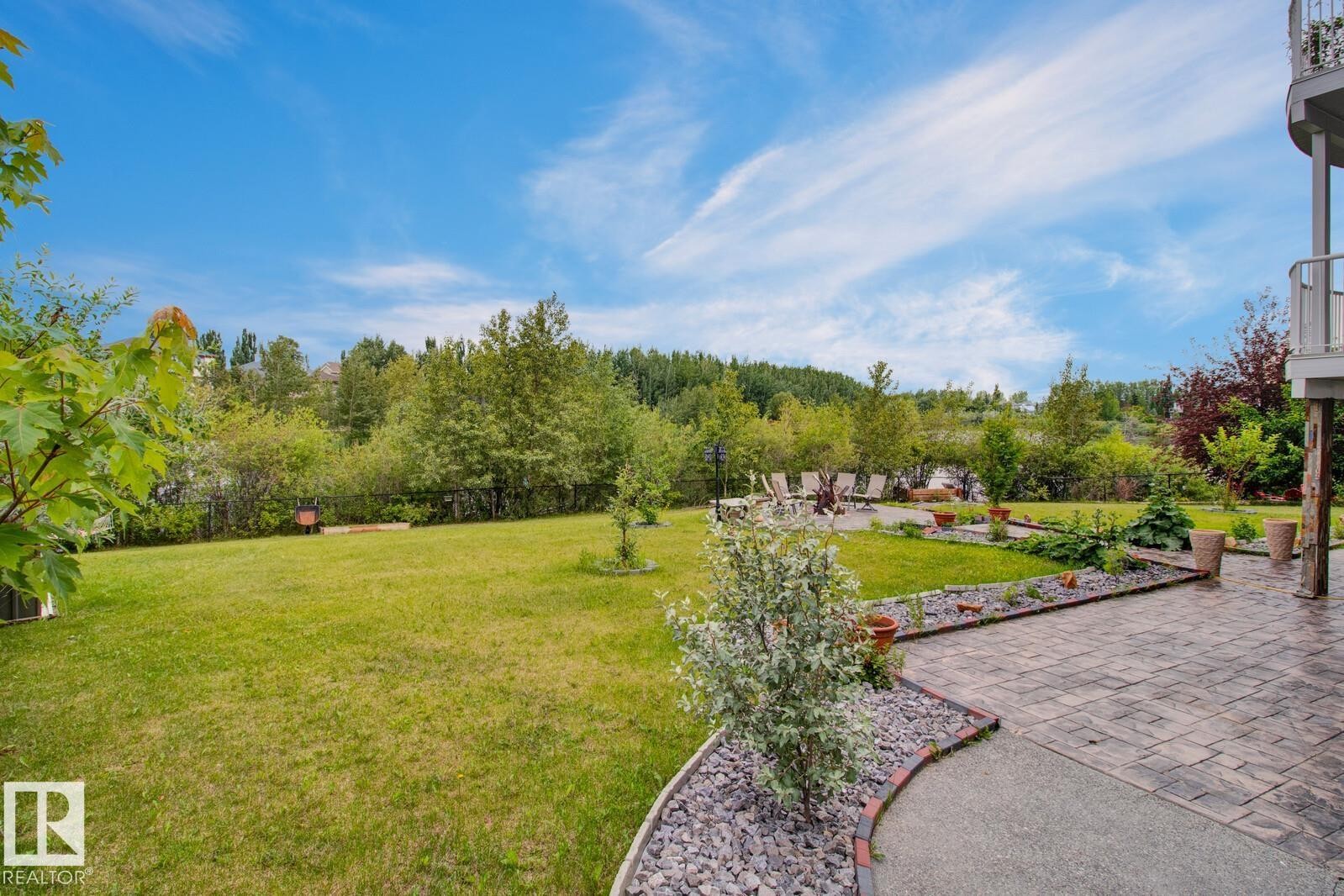 251 Galland Close, Edmonton, AB - Outdoor