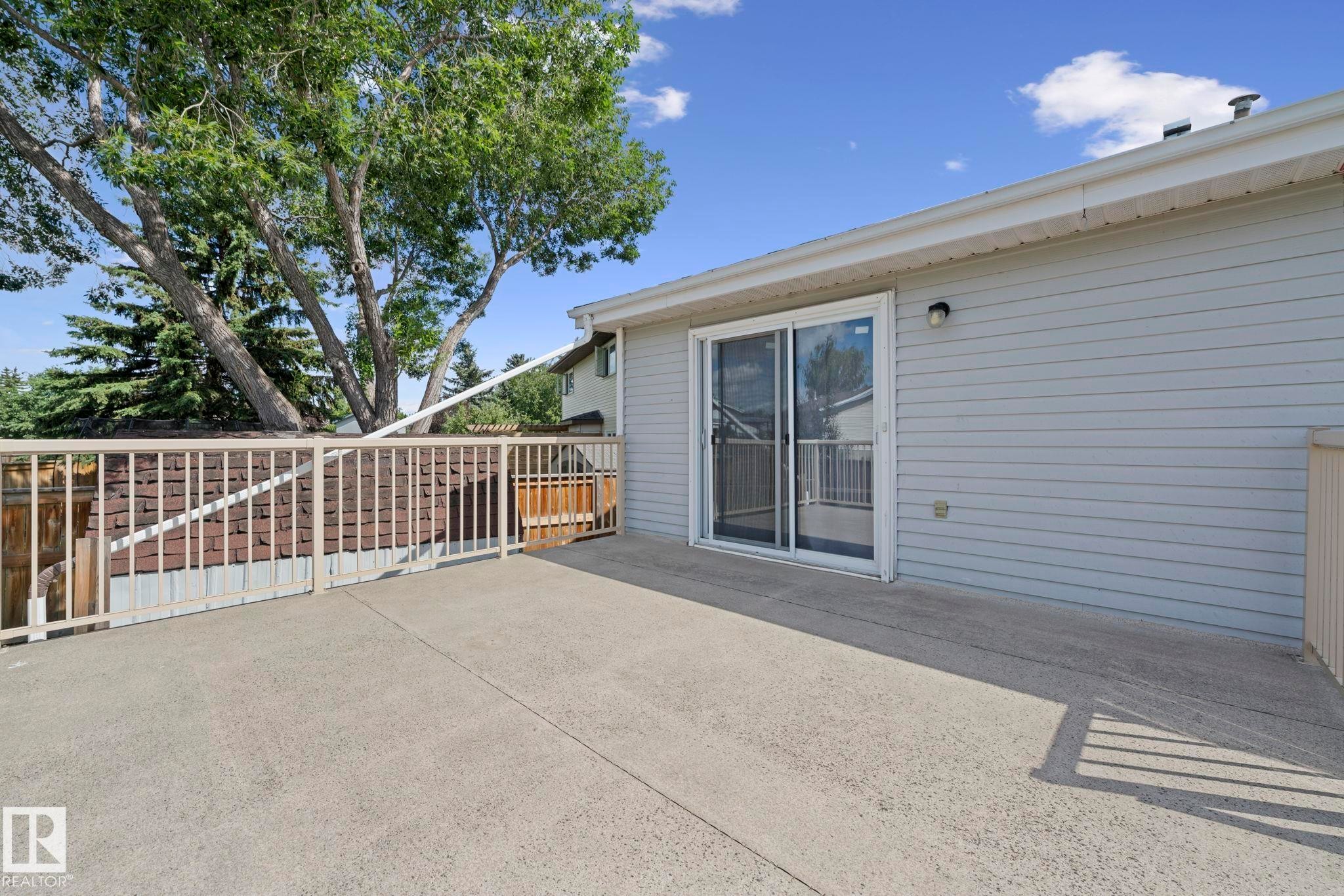 10458 14 Avenue Nw, Edmonton, AB - Outdoor With Exterior