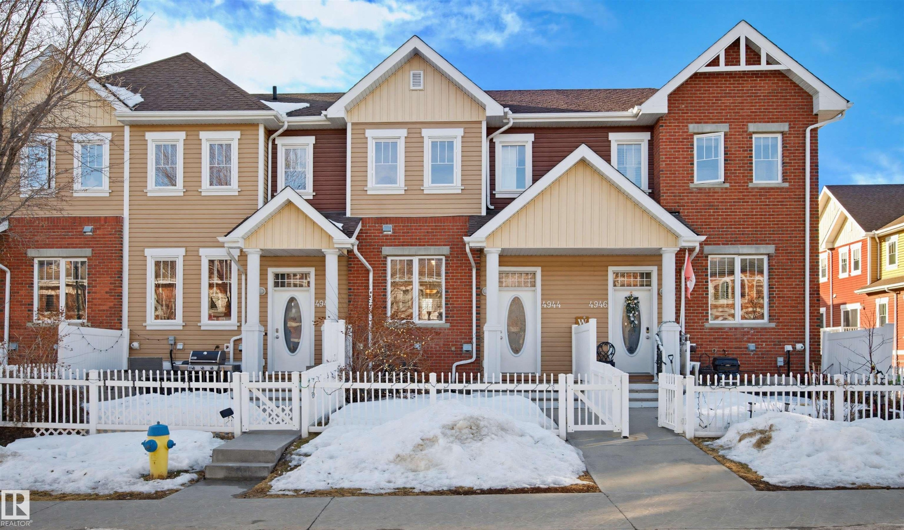 4944 Terwillegar Common, Edmonton, AB - Outdoor With Facade