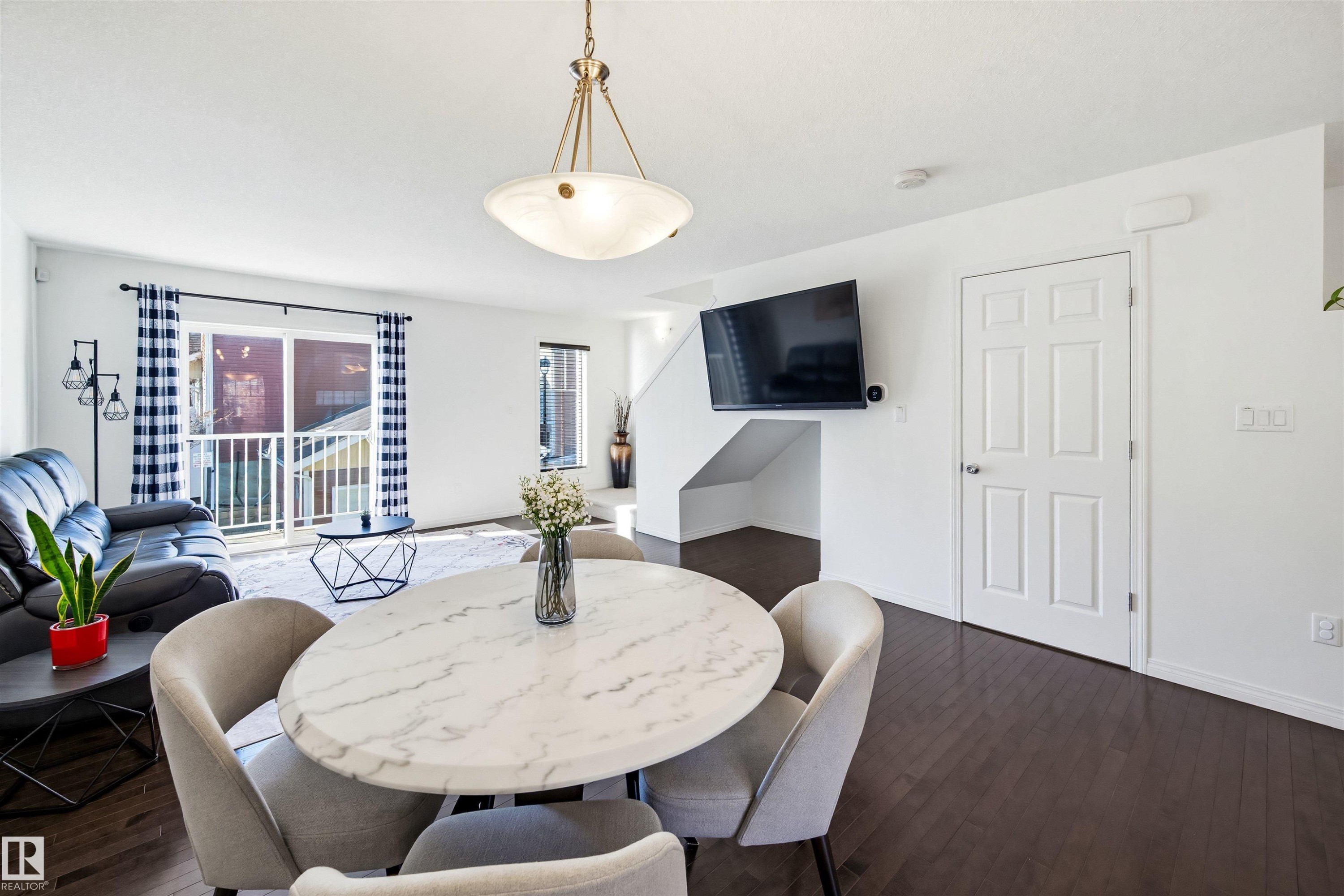 4944 Terwillegar Common, Edmonton, AB - Indoor Photo Showing Dining Room
