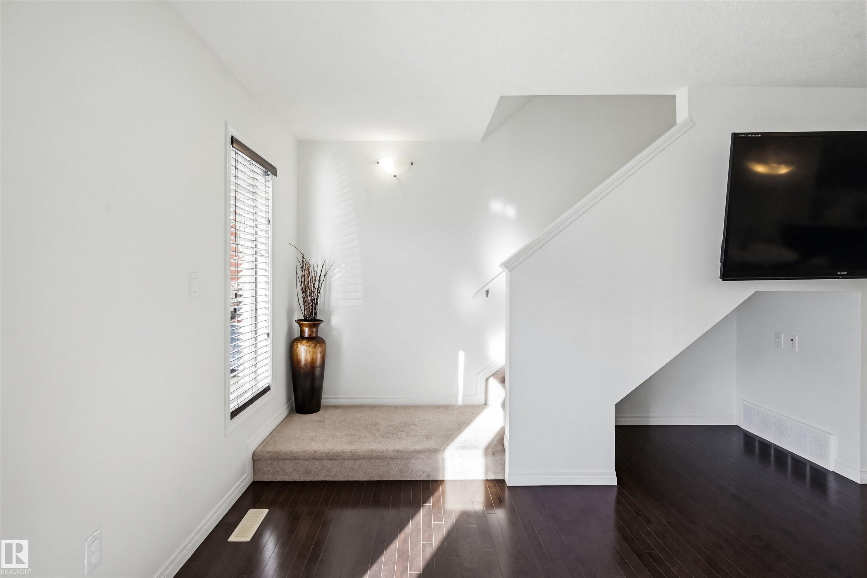 4944 Terwillegar Common, Edmonton, AB - Indoor Photo Showing Other Room