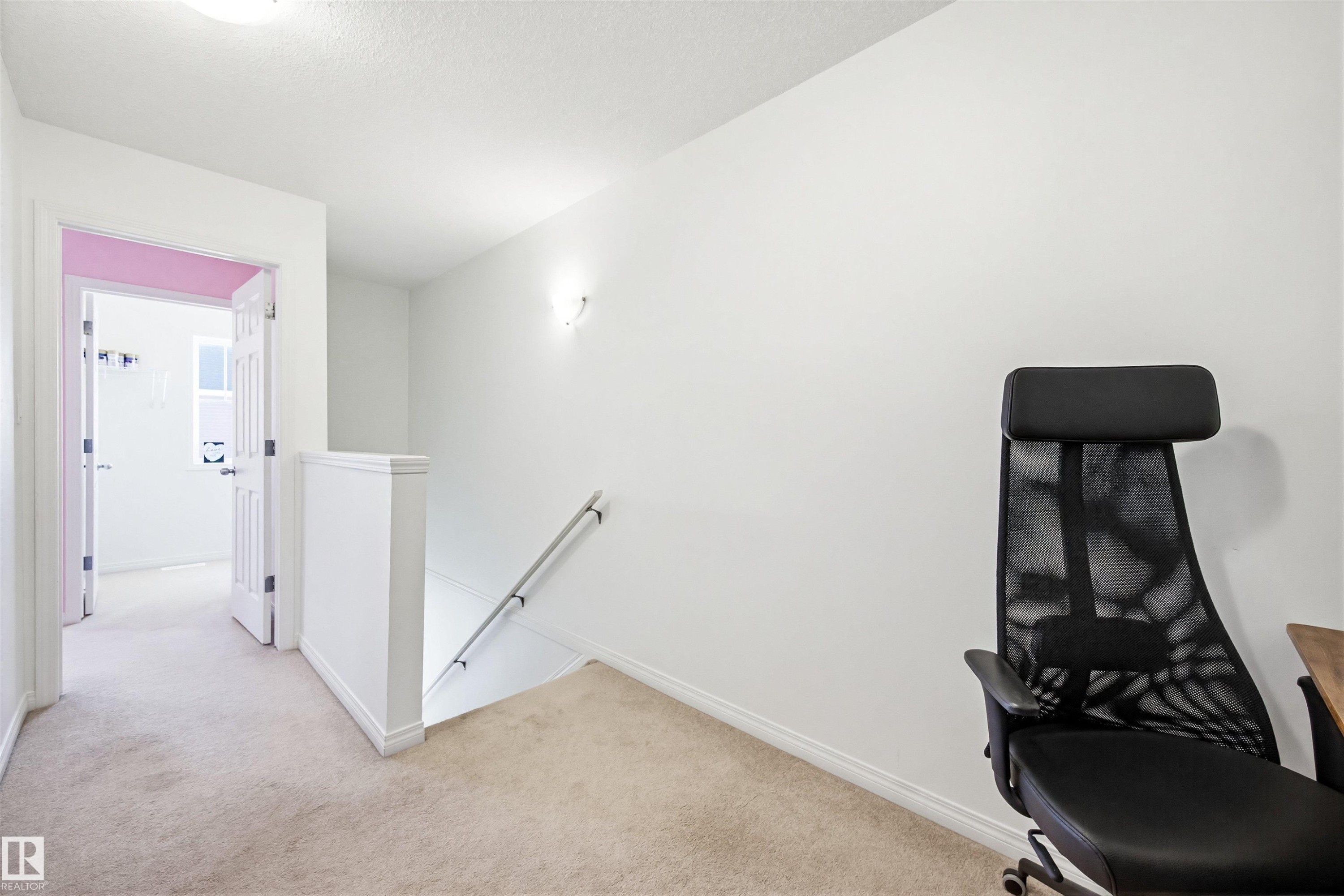 4944 Terwillegar Common, Edmonton, AB - Indoor Photo Showing Other Room