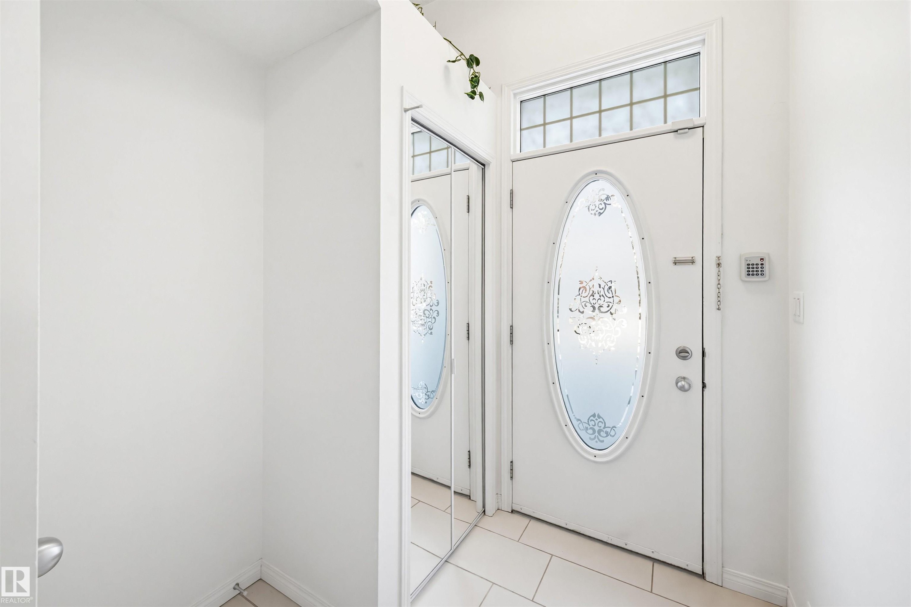 4944 Terwillegar Common, Edmonton, AB - Indoor