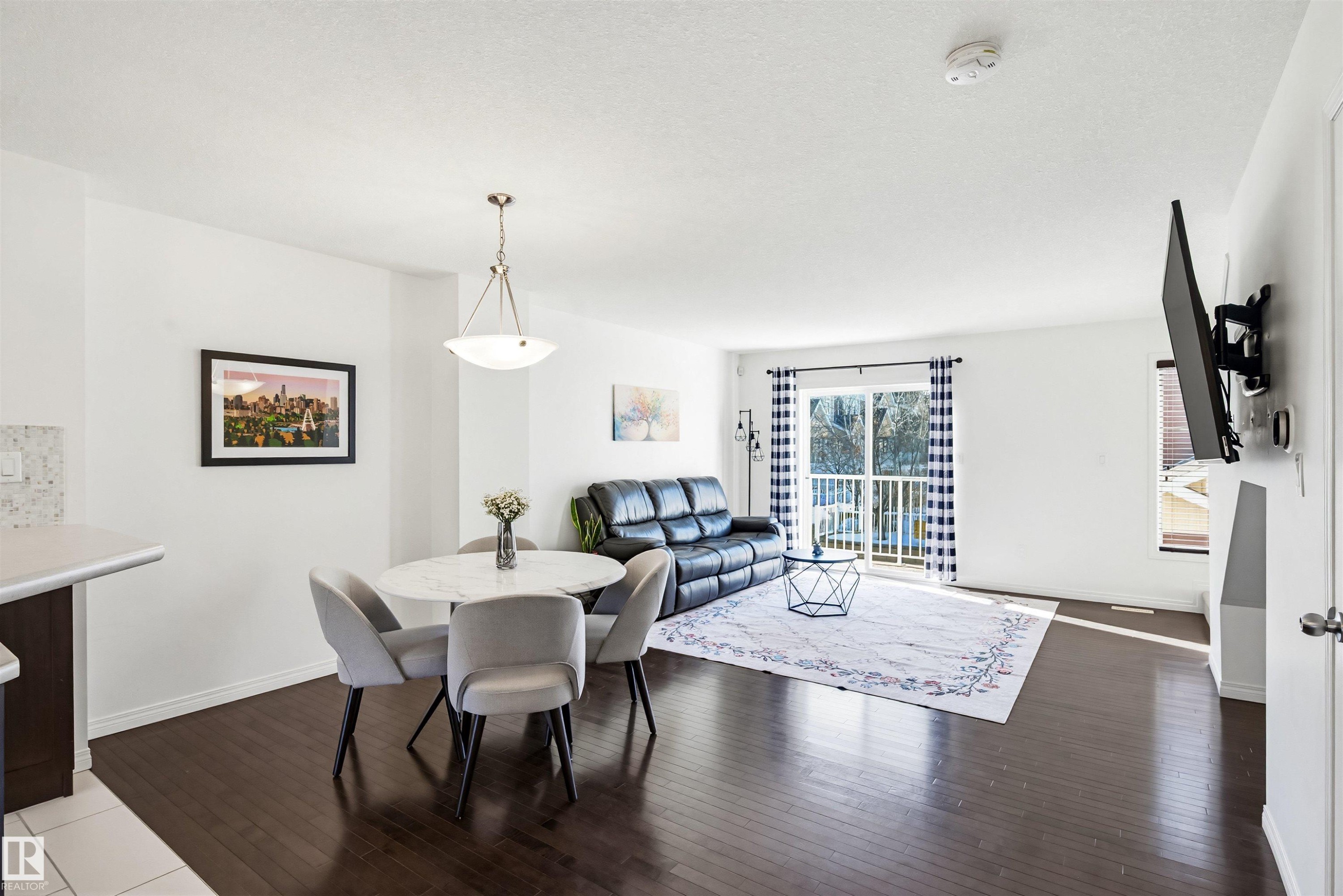 4944 Terwillegar Common, Edmonton, AB - Indoor