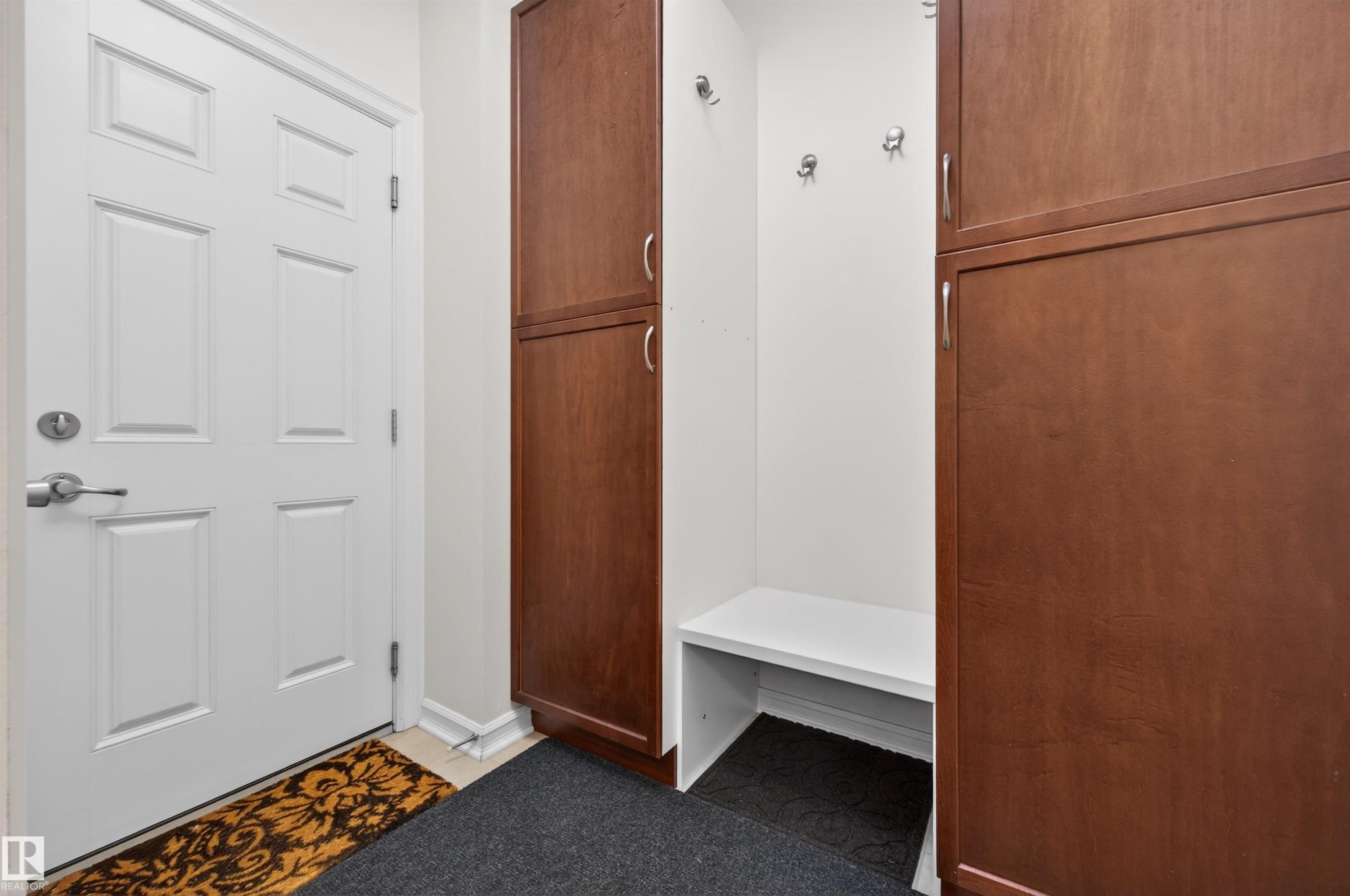 1804 Hammond Crescent, Edmonton, AB - Indoor Photo Showing Other Room