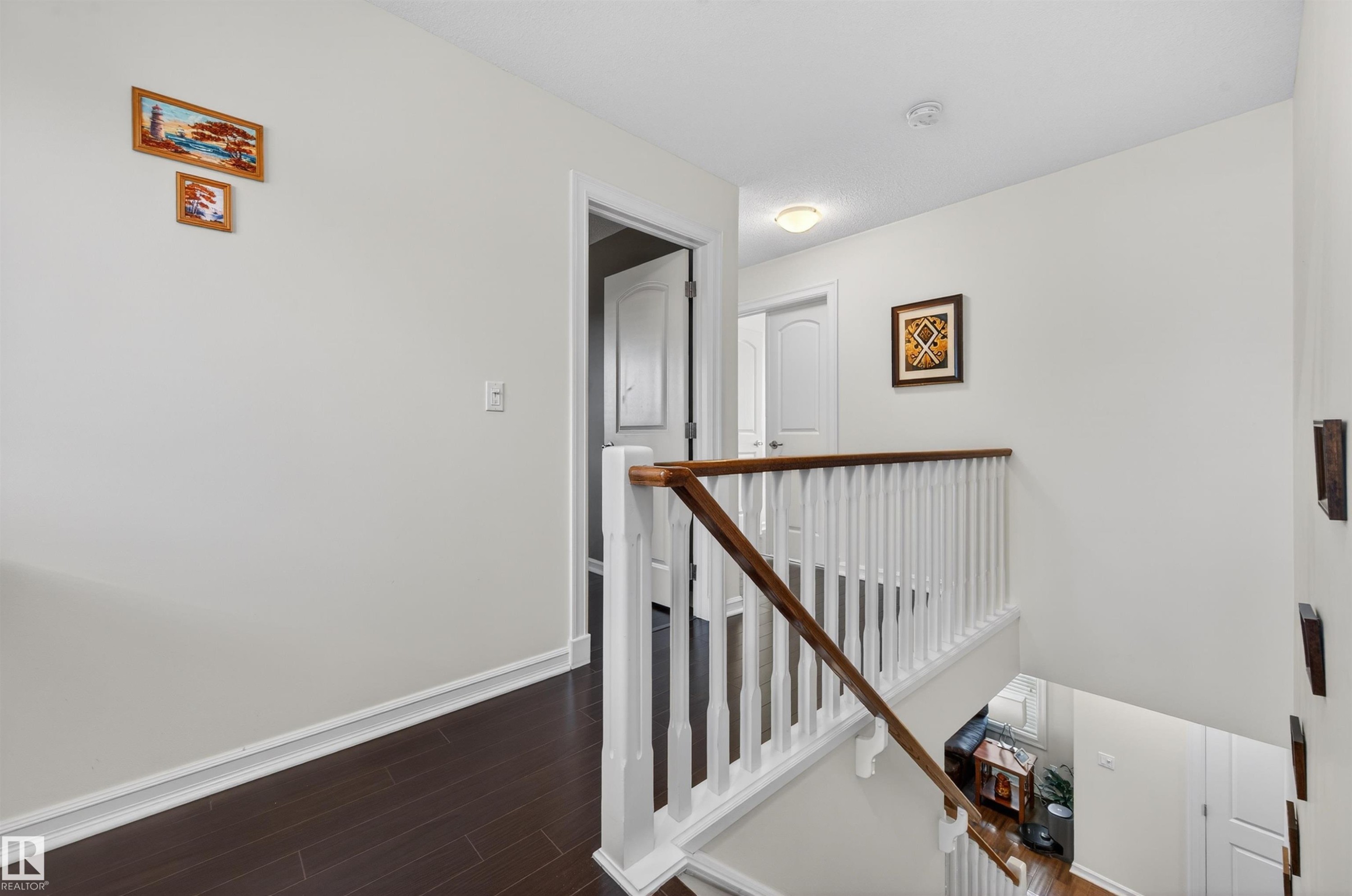 1804 Hammond Crescent, Edmonton, AB - Indoor Photo Showing Other Room
