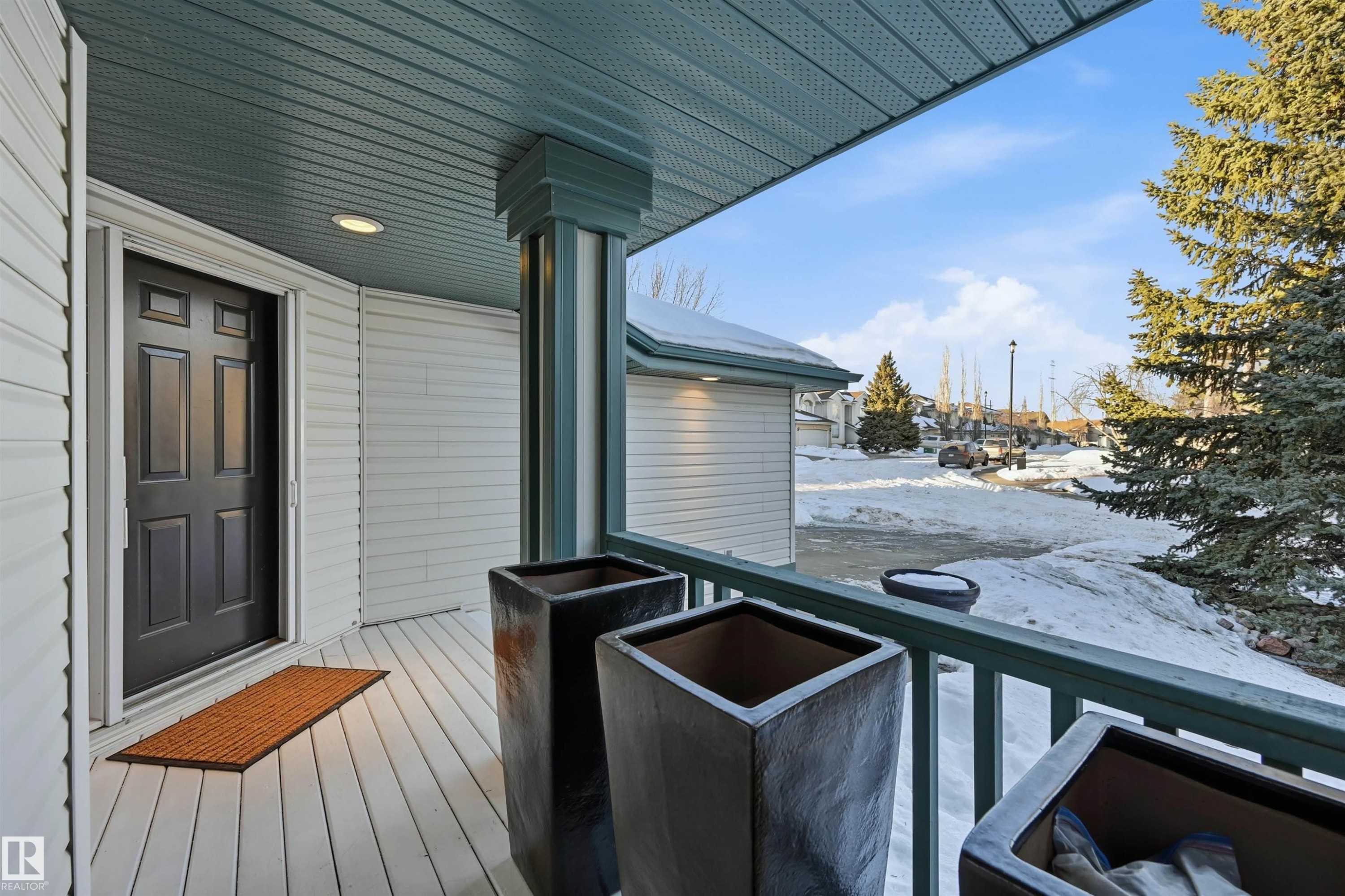 231 Lindsay Crescent, Edmonton, AB - Outdoor With Exterior