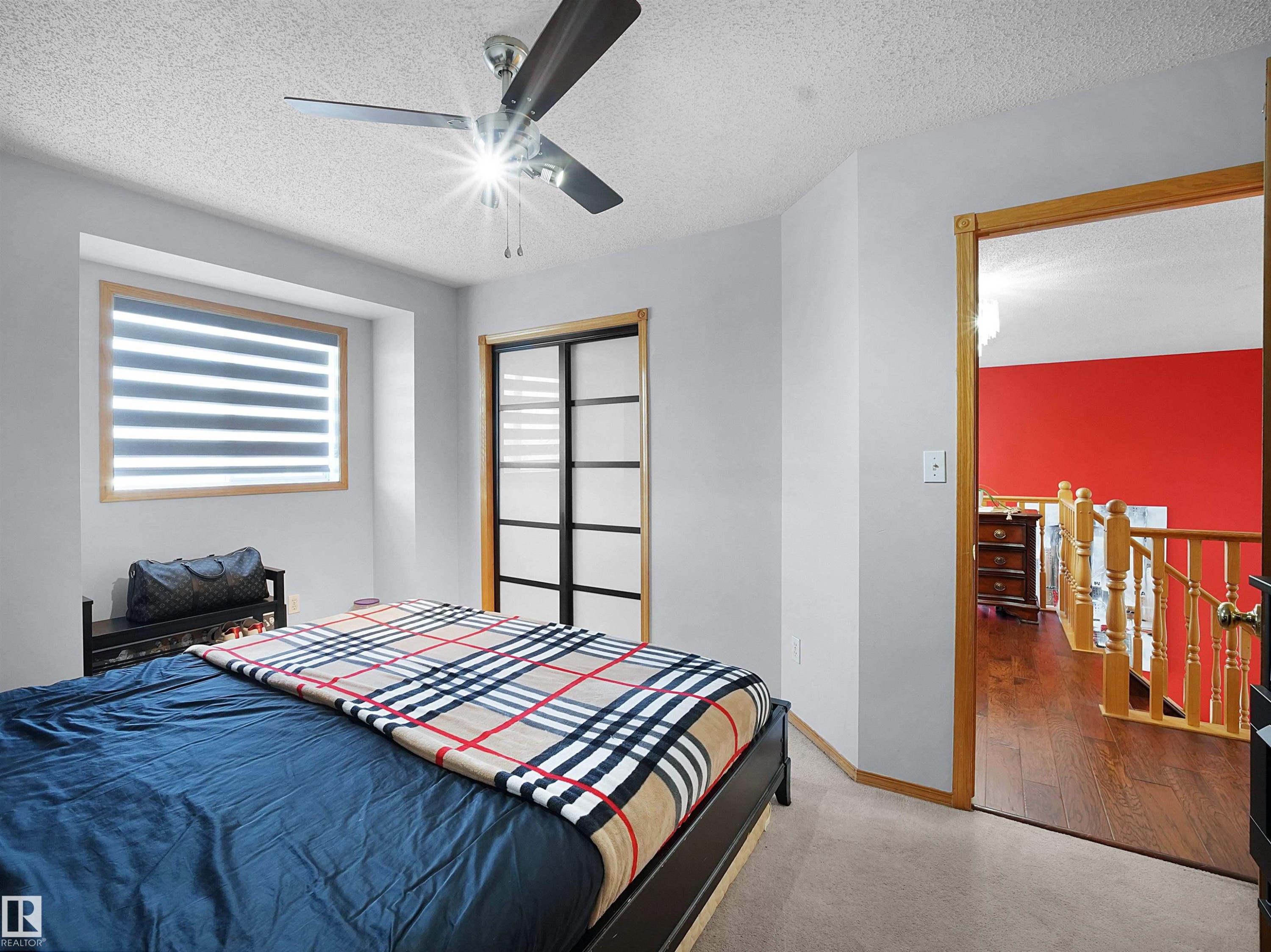 1238 Joyce Crescent, Edmonton, AB - Indoor Photo Showing Bedroom