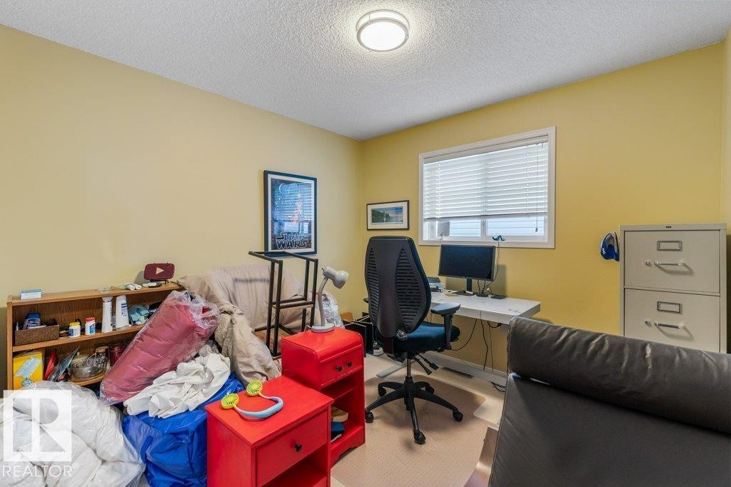 1916 Kramer Way, Edmonton, AB - Indoor