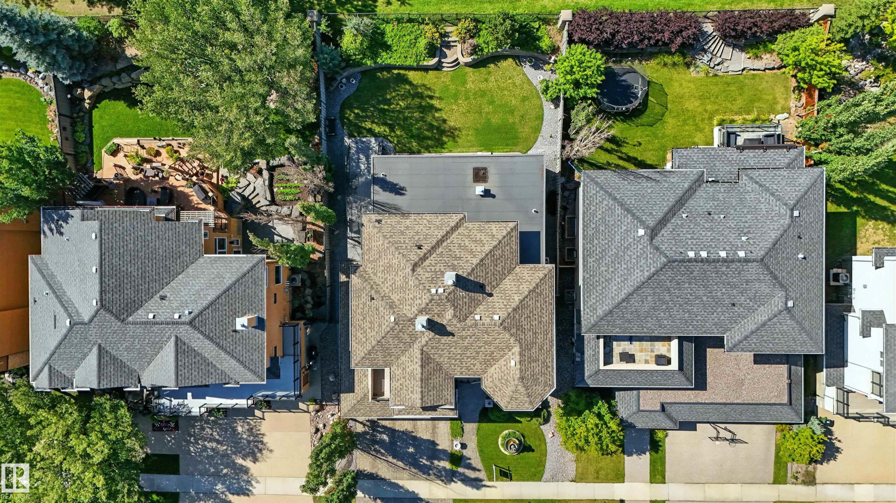 2426 Martell Crescent, Edmonton, AB - Outdoor