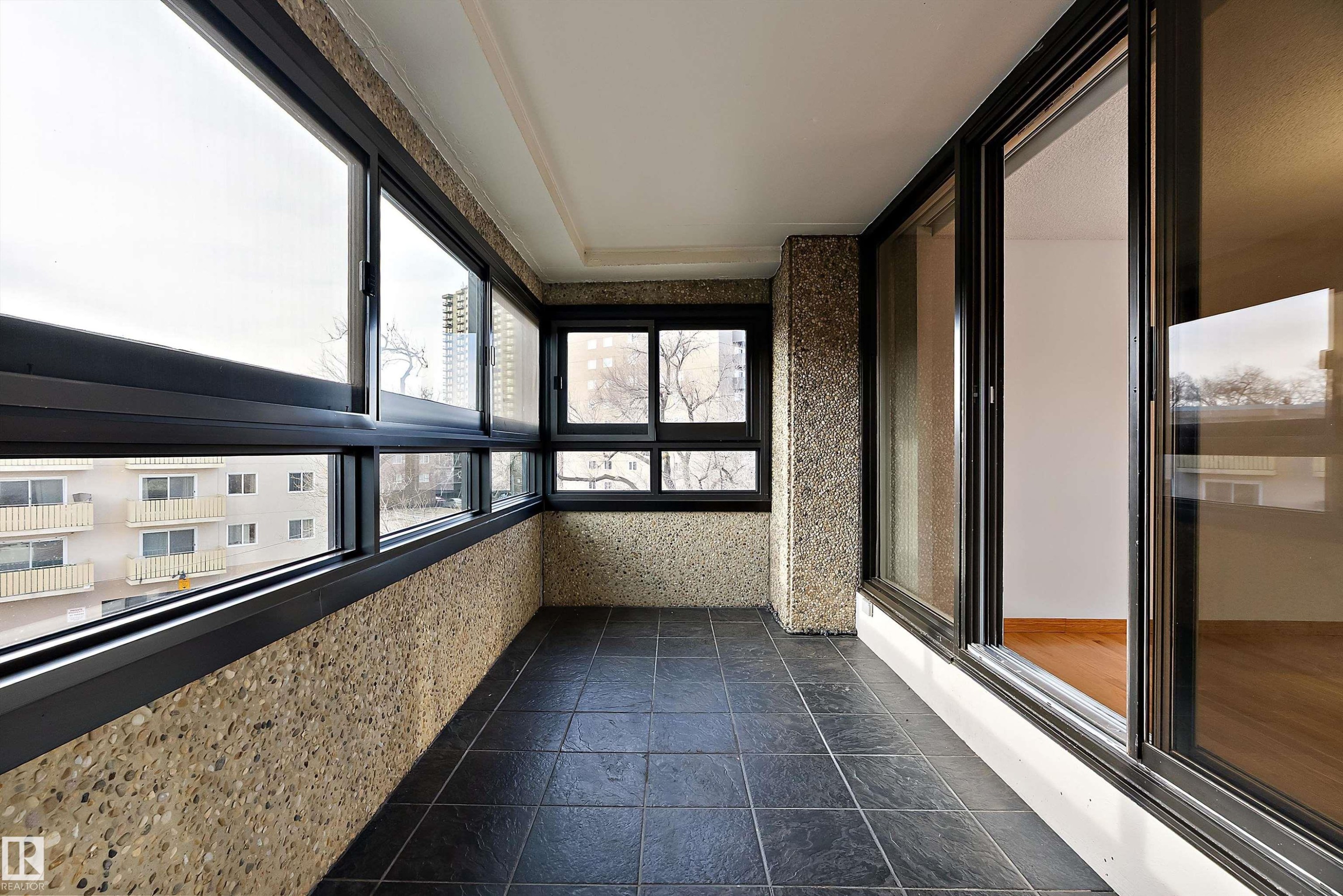 203 9929 Saskatchewan Drive, Edmonton, AB - Photo Showing Other Room