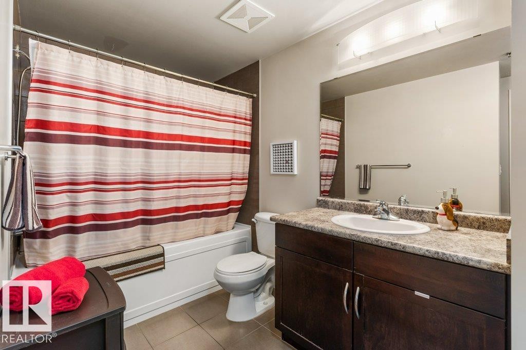 219 35 Sturgeon Road, St. Albert, AB - Indoor Photo Showing Bathroom
