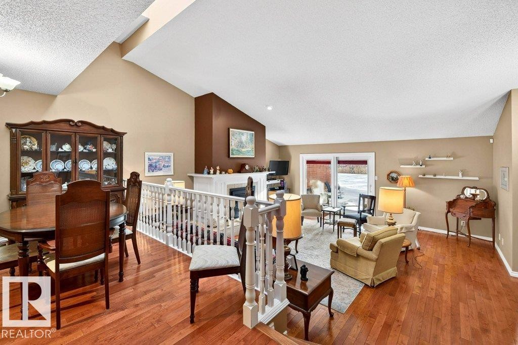 12 500 Lessard Drive, Edmonton, AB - Indoor