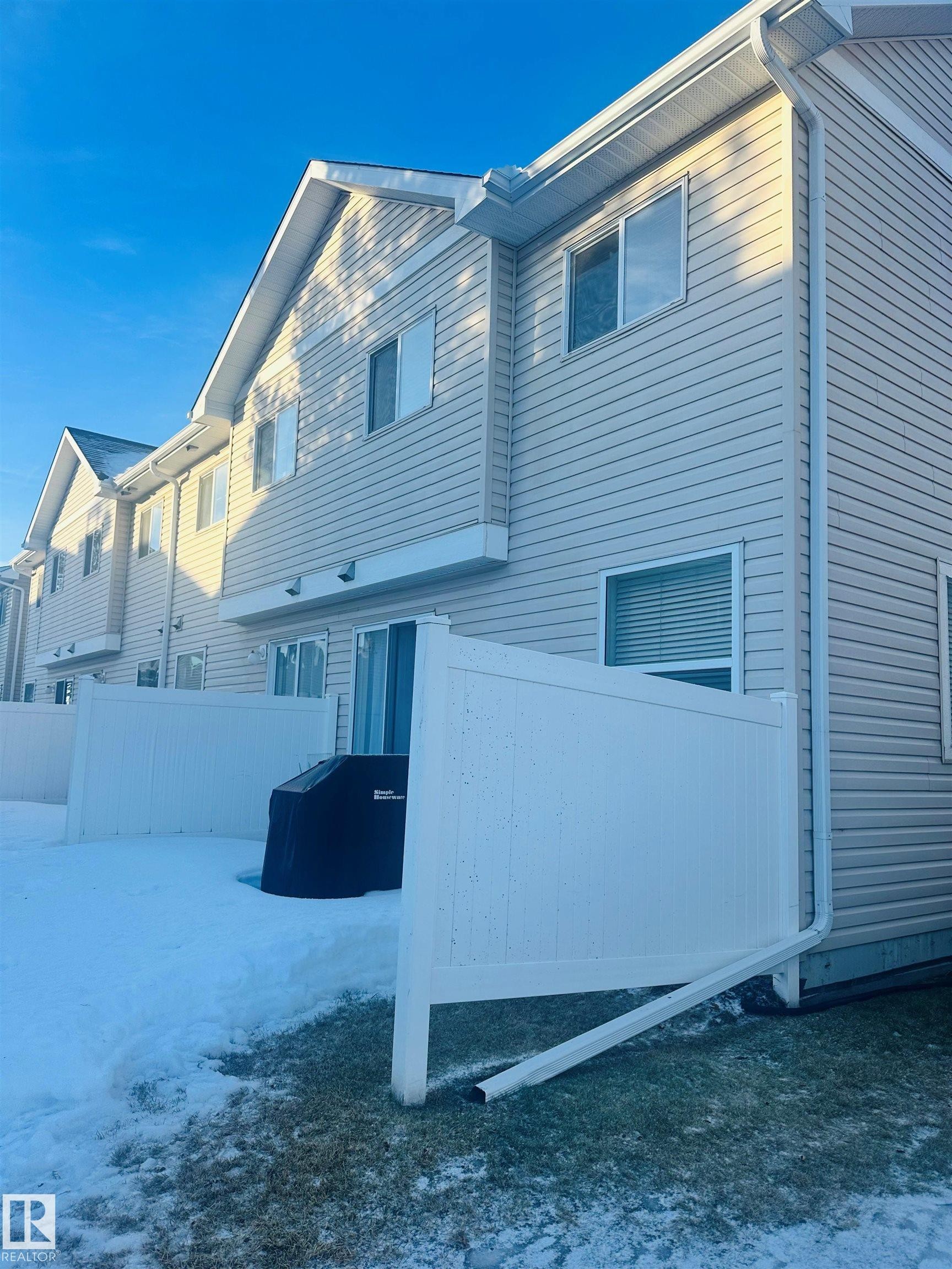 108 150 Edwards Drive, Edmonton, AB - Outdoor