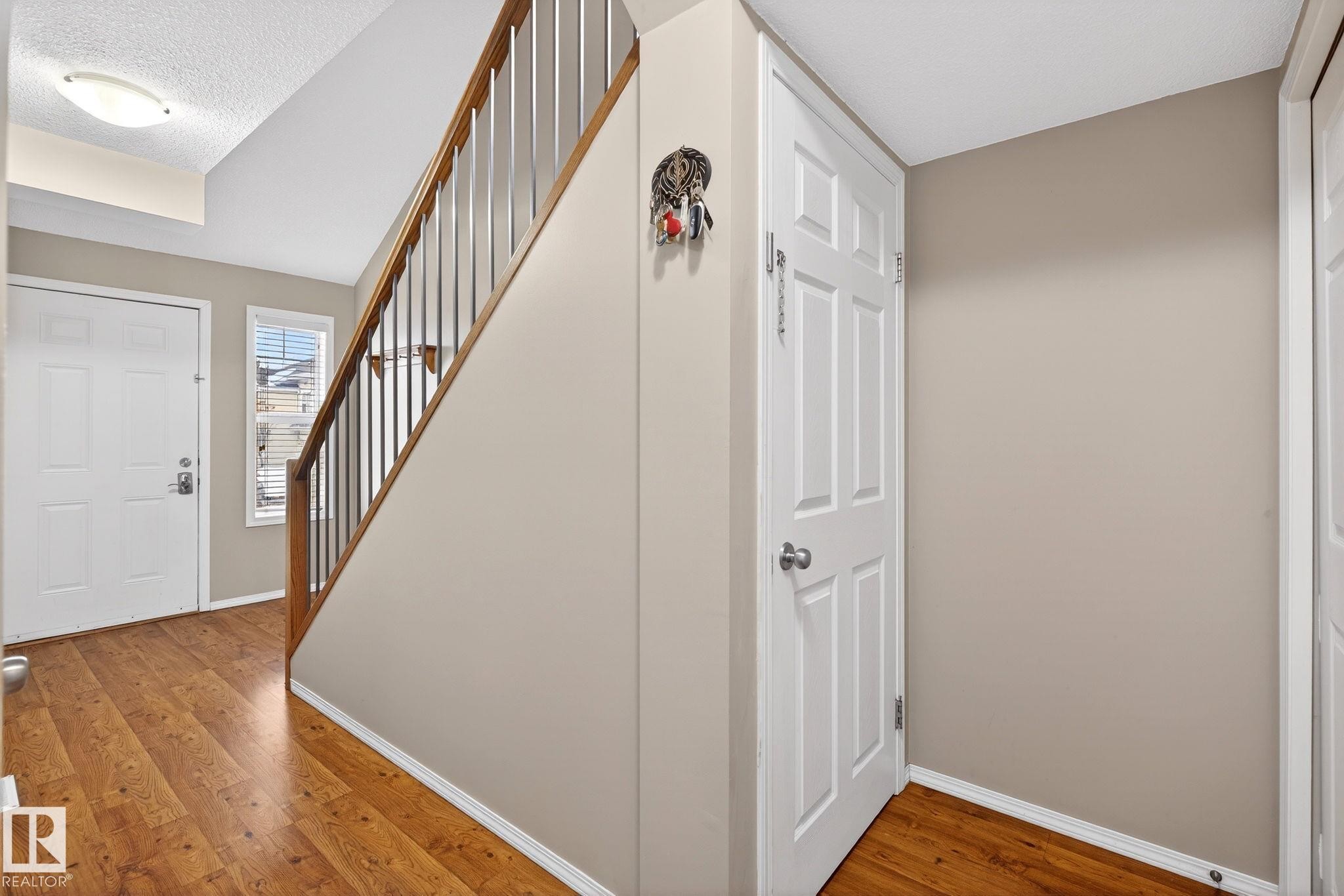 108 150 Edwards Drive, Edmonton, AB - Indoor Photo Showing Other Room
