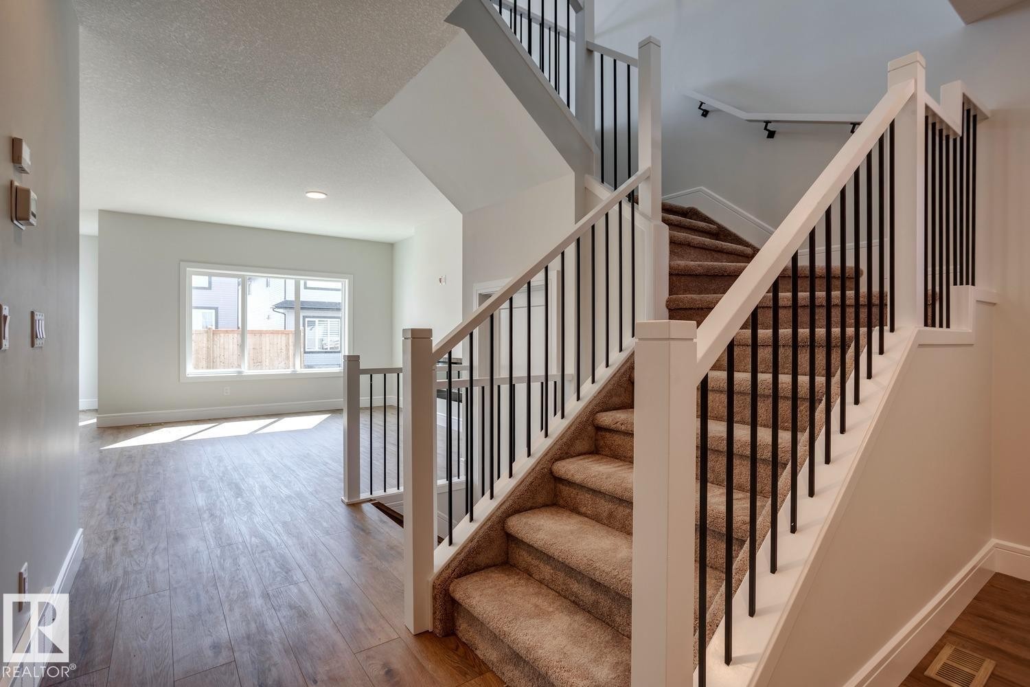223 Ravine Drive, Devon, AB - Indoor Photo Showing Other Room
