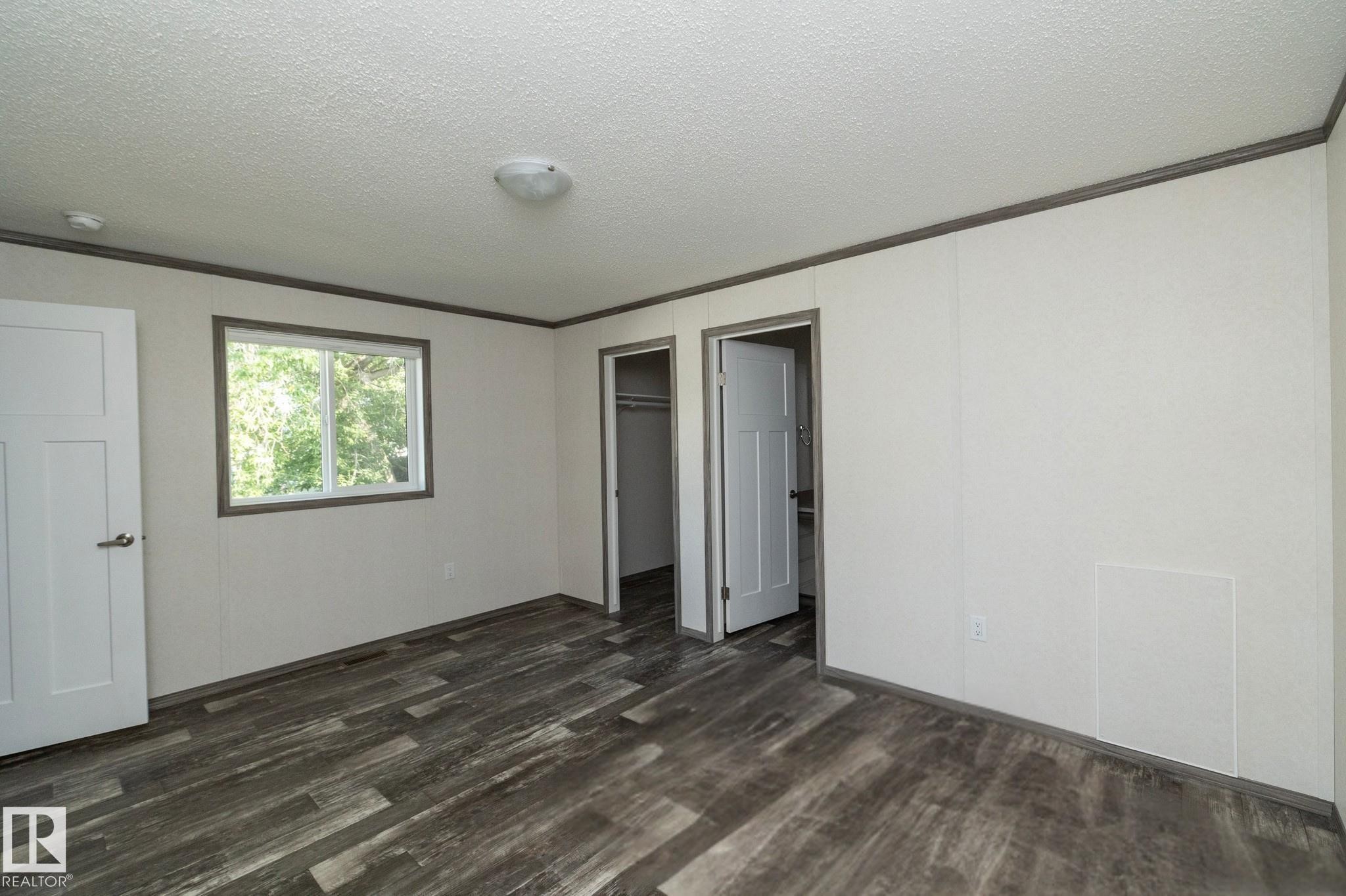 74 Willow Park Estates, Leduc, AB - Indoor Photo Showing Other Room