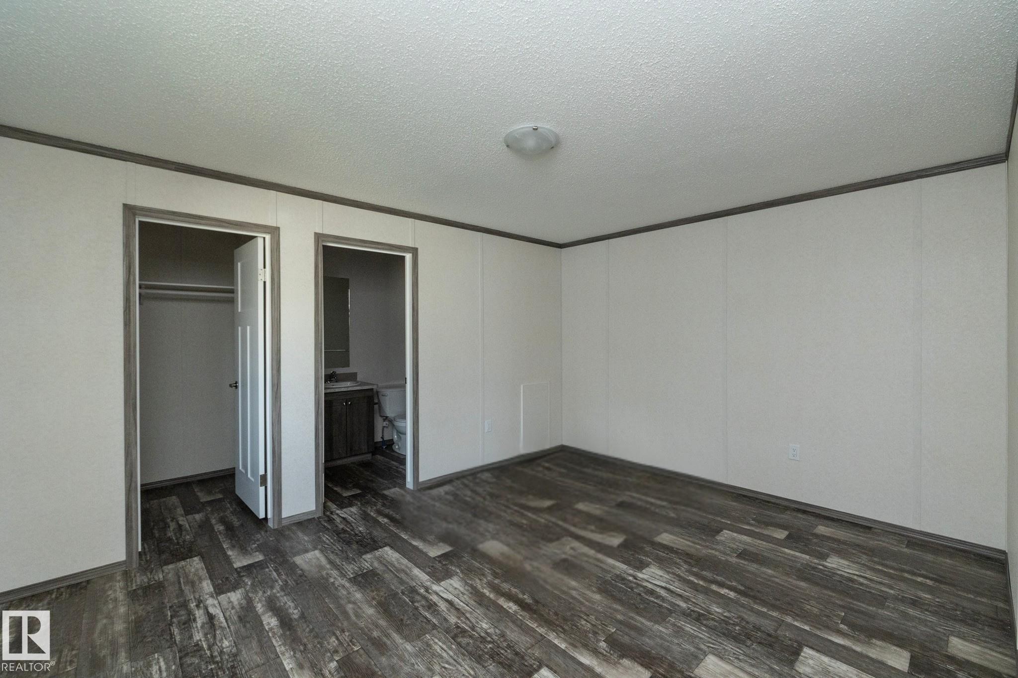 74 Willow Park Estates, Leduc, AB - Indoor Photo Showing Other Room