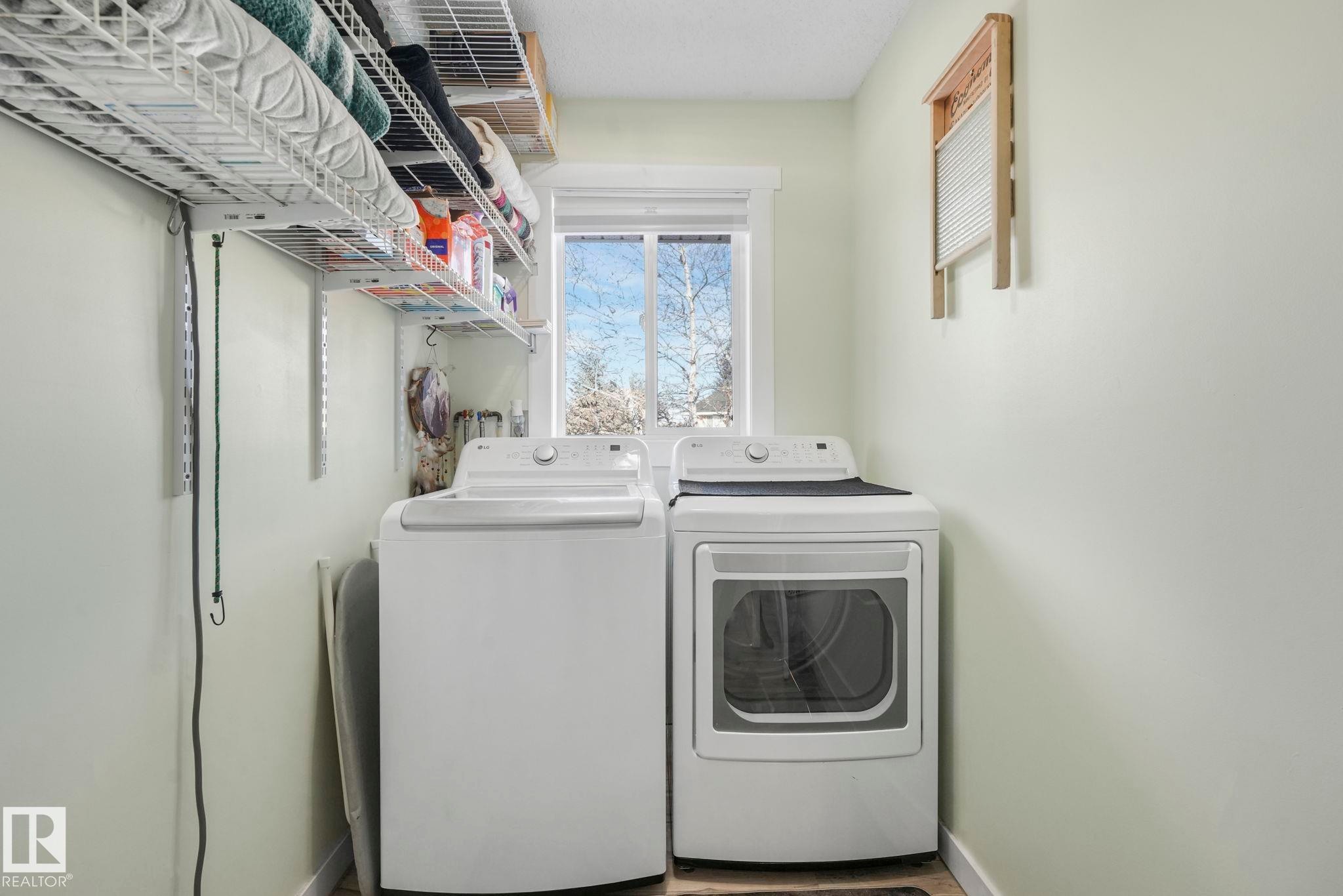 24 2419 133 Avenue, Edmonton, AB - Indoor Photo Showing Laundry Room