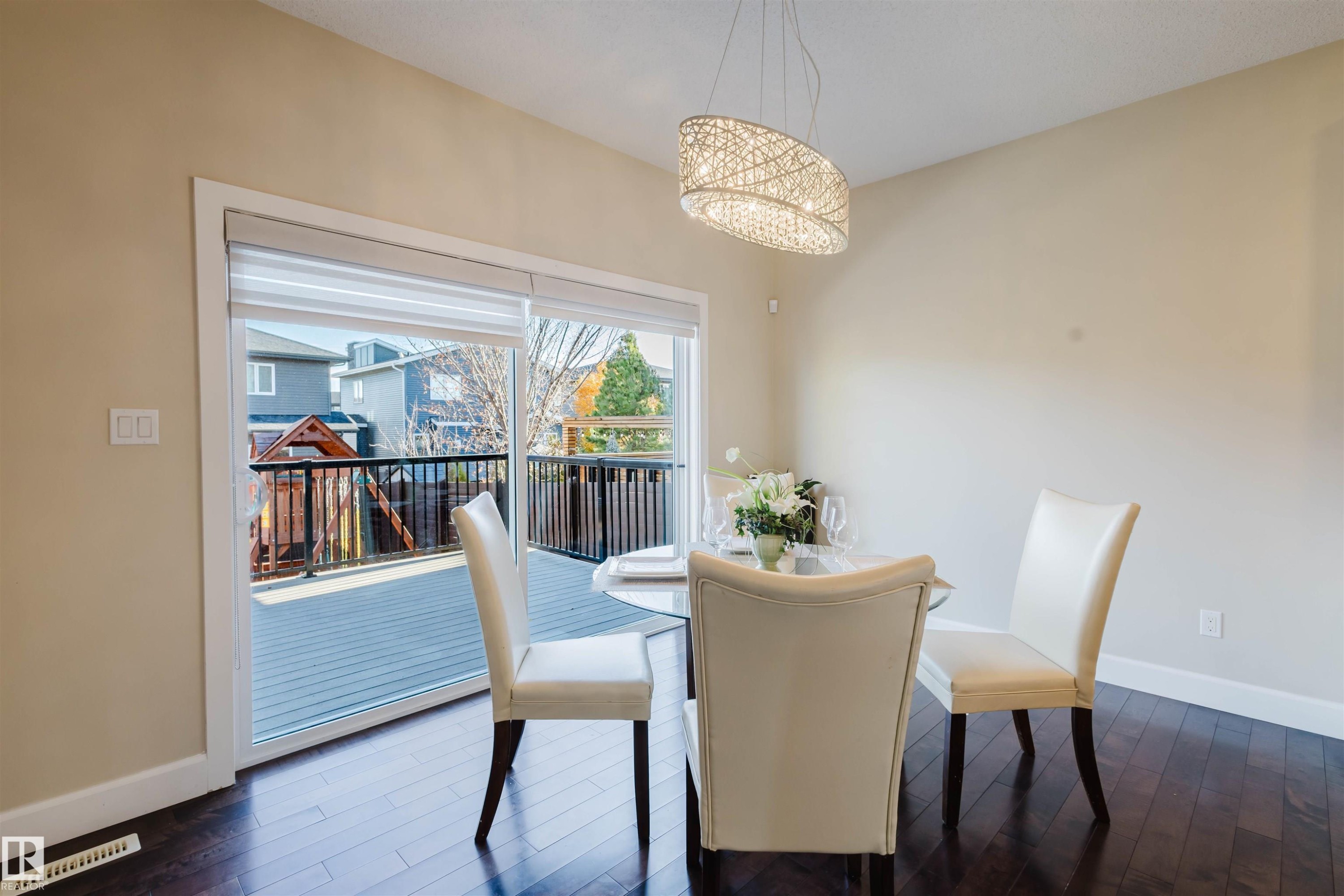 2122 Ware Road, Edmonton, AB - Indoor Photo Showing Dining Room