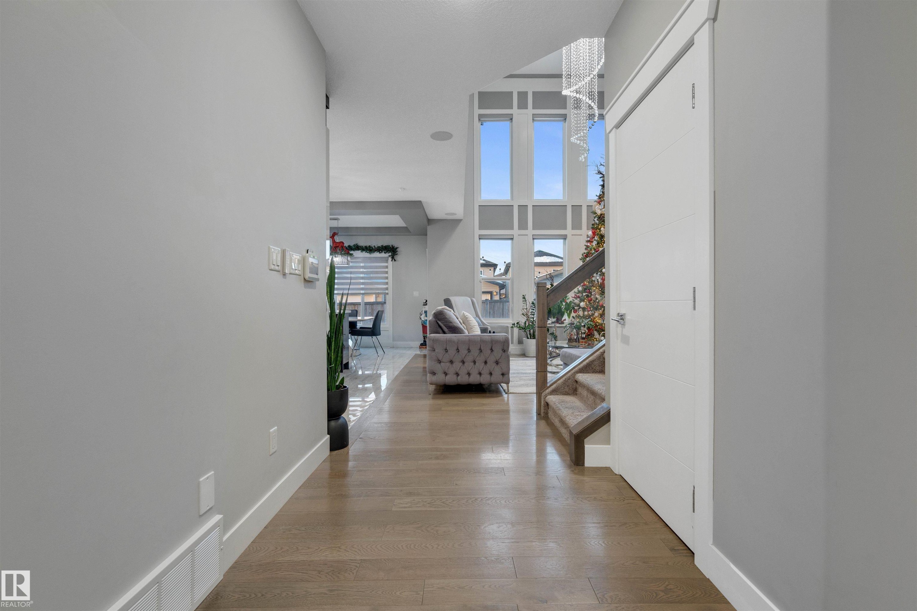 17022 62 Street, Edmonton, AB - Indoor Photo Showing Other Room