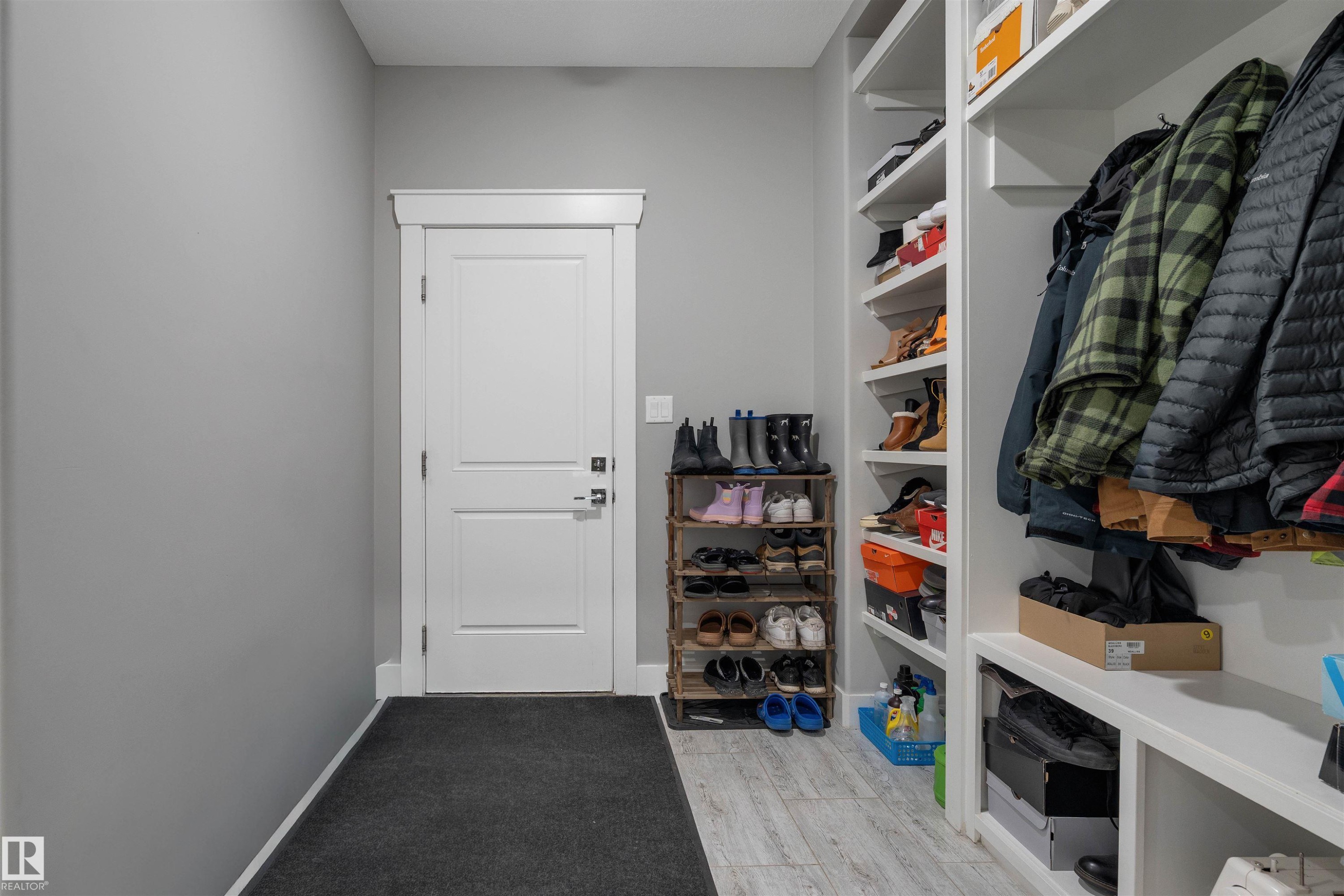 17022 62 Street, Edmonton, AB - Indoor