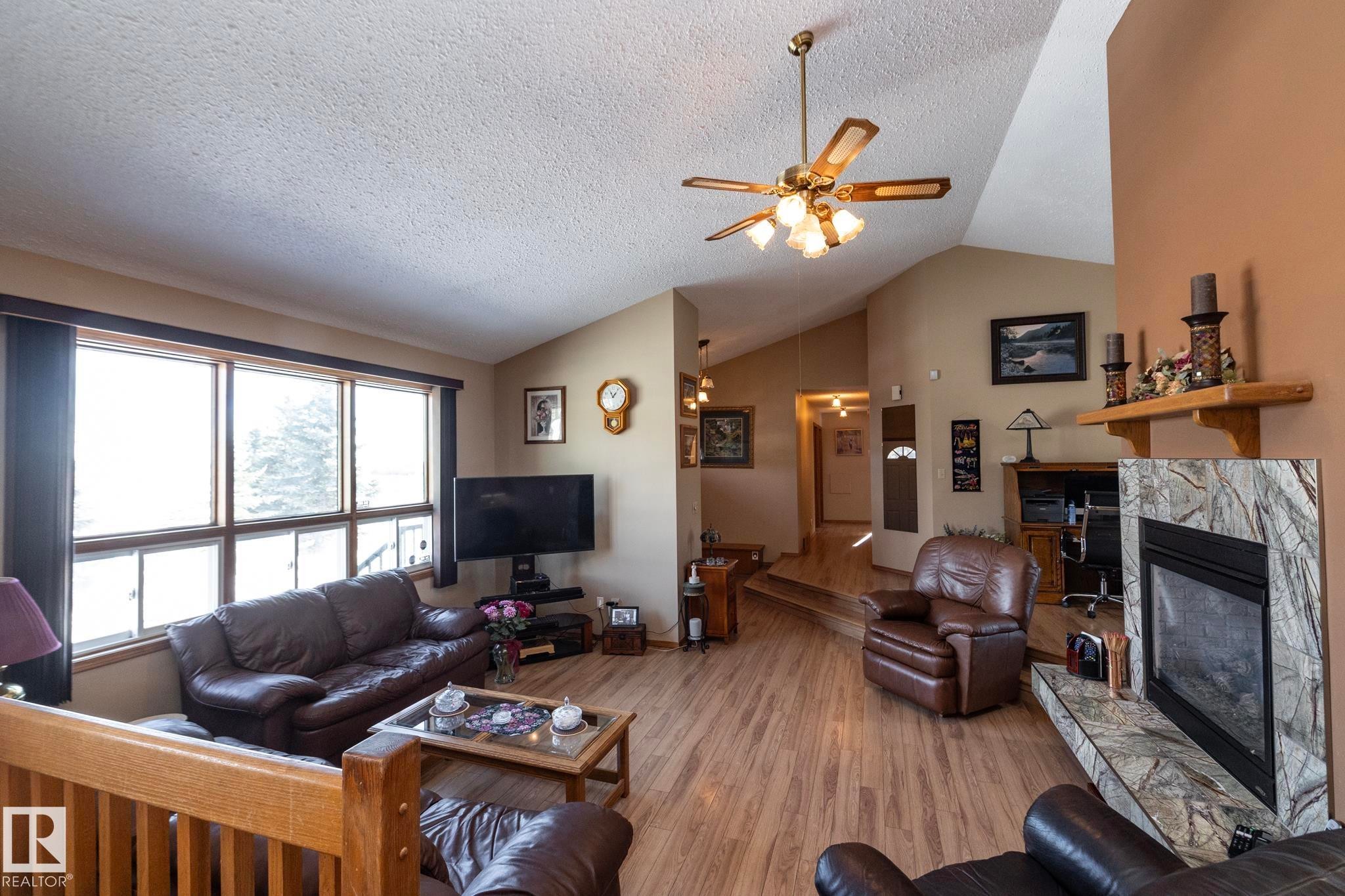 57524 Range Road 270, Rural Westlock County, AB - Indoor Photo Showing Living Room With Fireplace