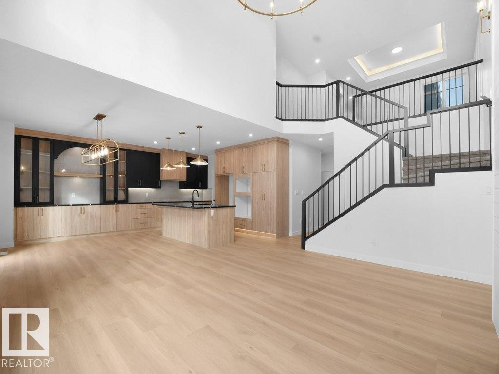 3312 Chickadee Dr, Edmonton, AB - Indoor