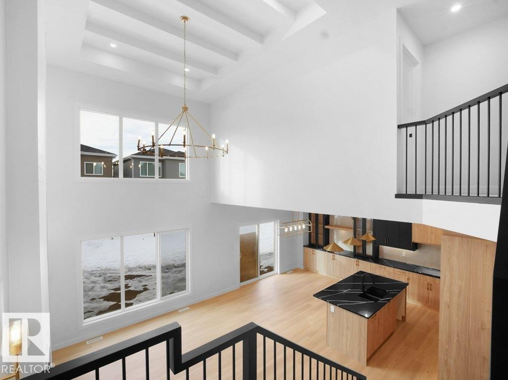 3312 Chickadee Dr, Edmonton, AB - Indoor