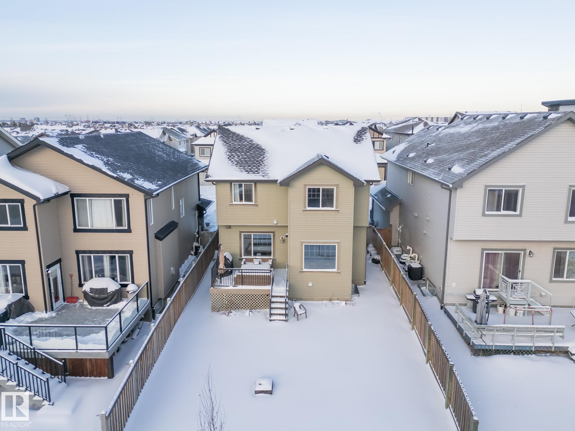 4211 Charles Close, Edmonton, AB - Outdoor