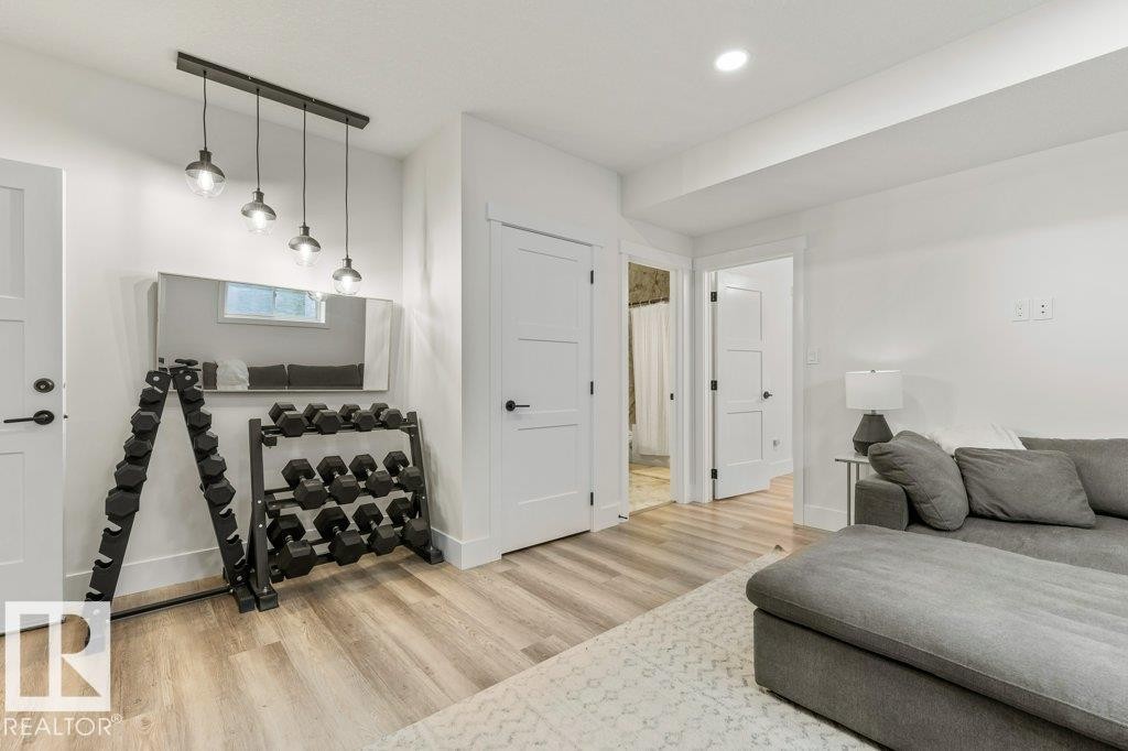 67 Jamison Crescent, St. Albert, AB - Indoor Photo Showing Bedroom