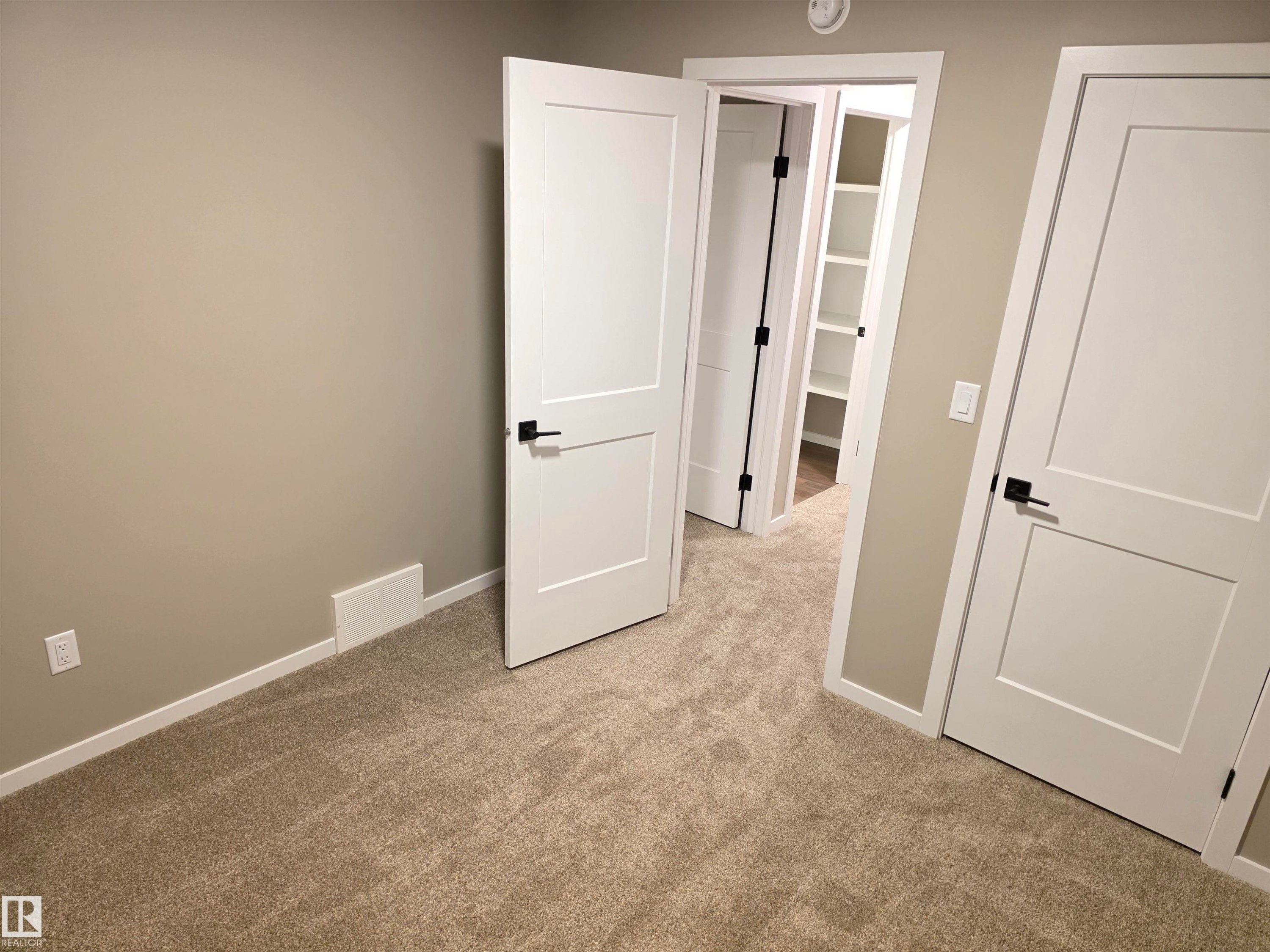 11 Sereno Lane, Fort Saskatchewan, AB - Indoor Photo Showing Other Room