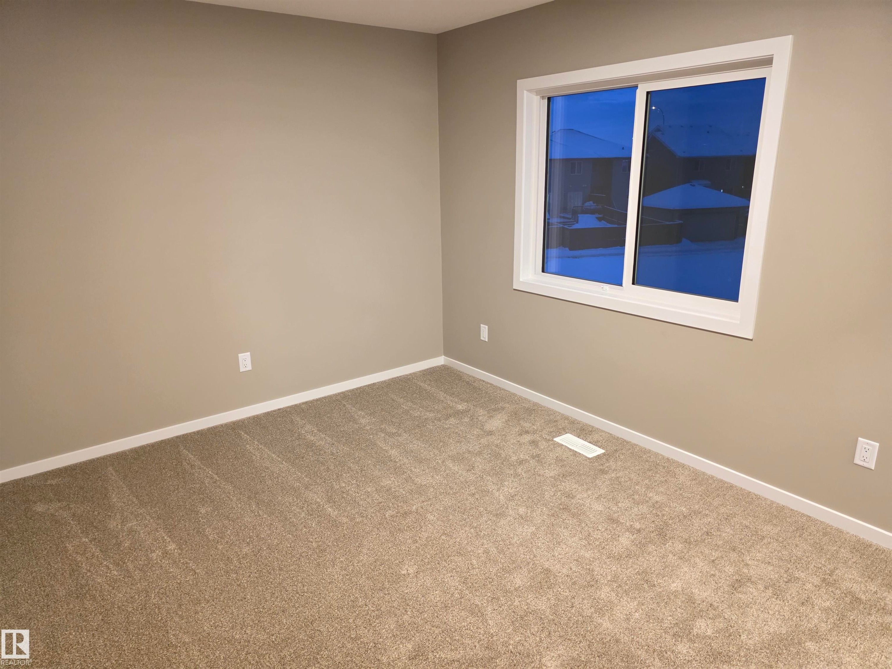 11 Sereno Lane, Fort Saskatchewan, AB - Indoor Photo Showing Other Room