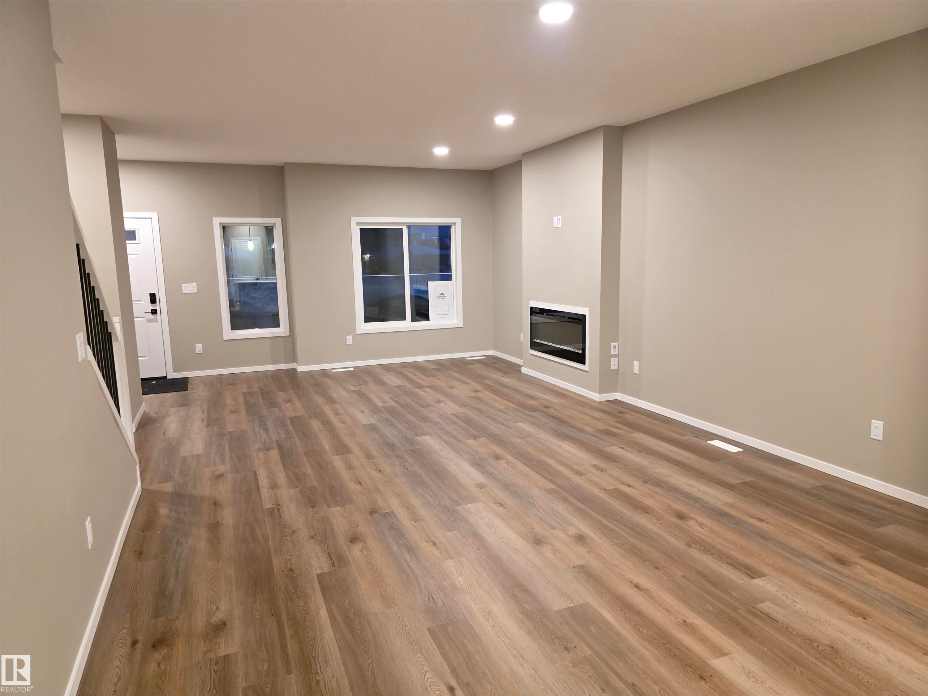 11 Sereno Lane, Fort Saskatchewan, AB - Indoor Photo Showing Other Room