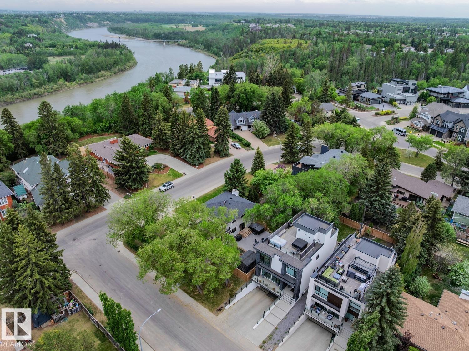 15504 Rio Terrace Drive, Edmonton, AB - Outdoor With View