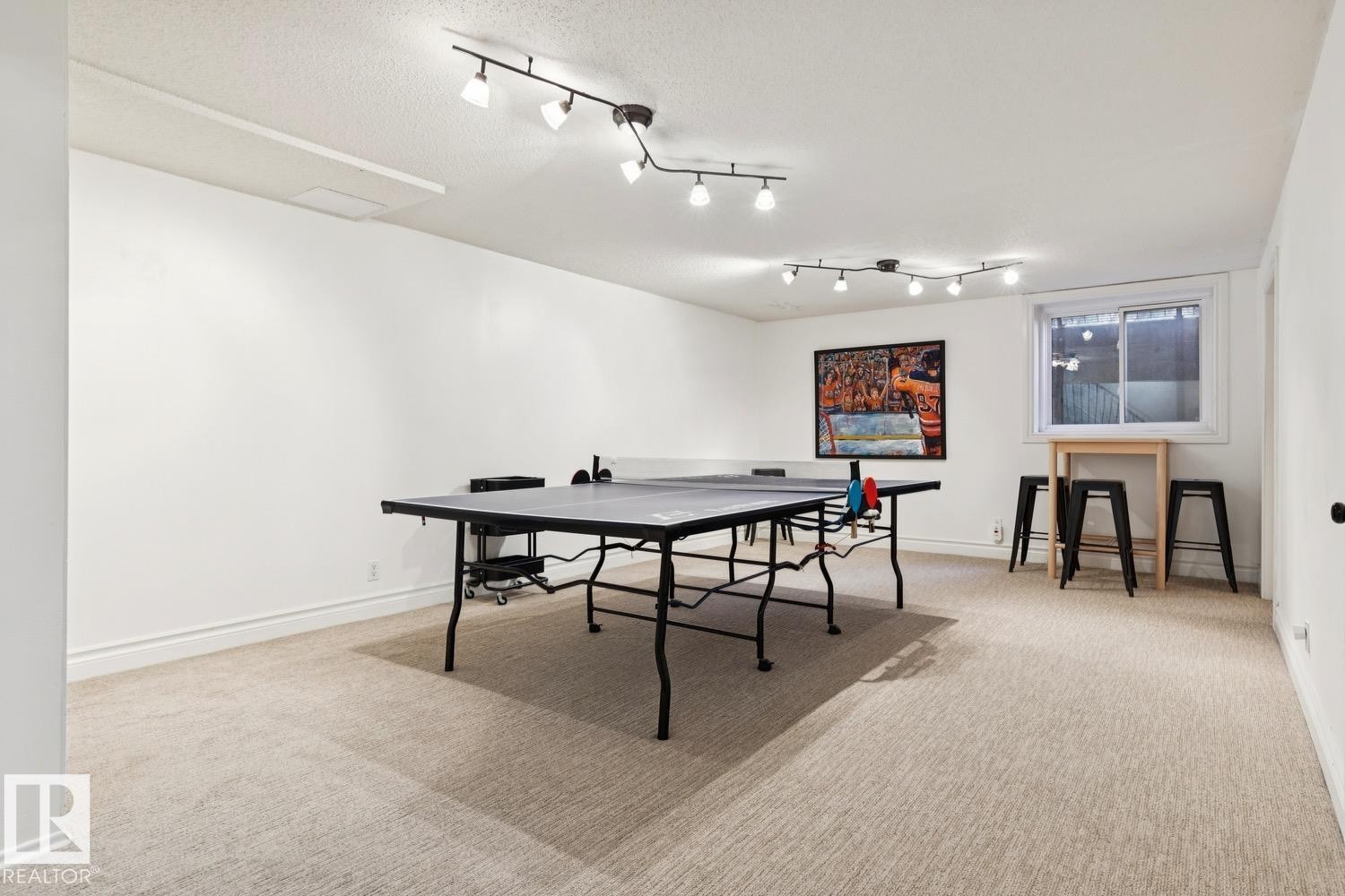 15504 Rio Terrace Drive, Edmonton, AB - Indoor