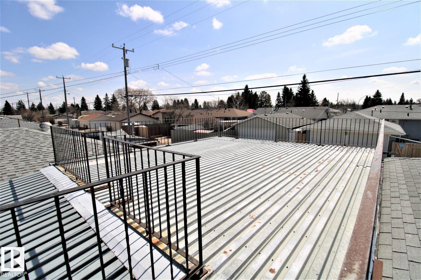 12111 137 Avenue, Edmonton, AB - Outdoor