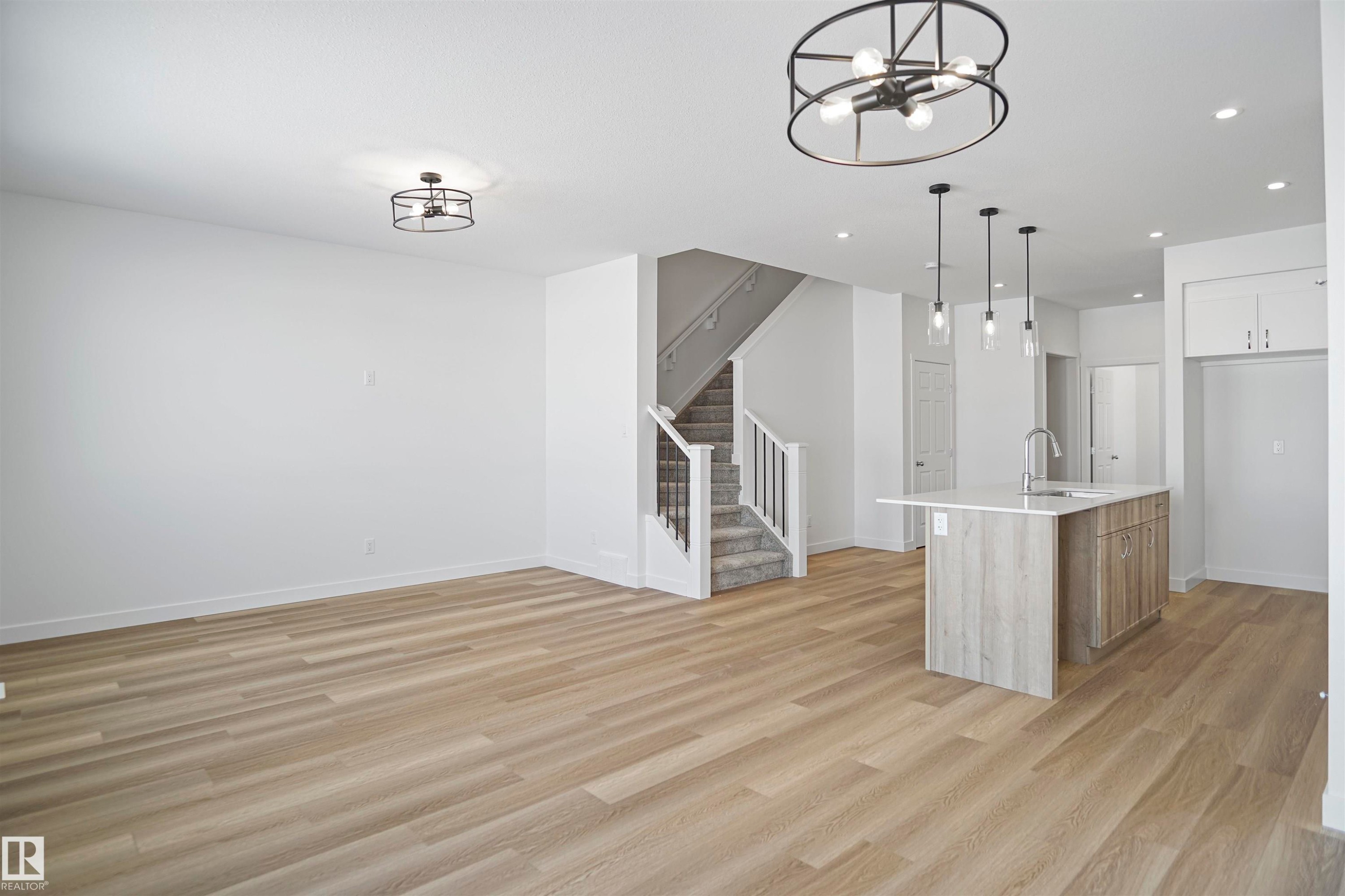 1722 Westerra Wynd, Stony Plain, AB - Indoor